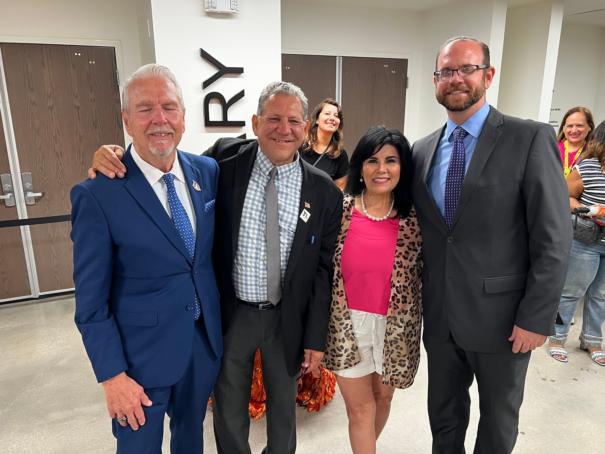 El Paso County... - El Paso County Judge Ricardo Samaniego