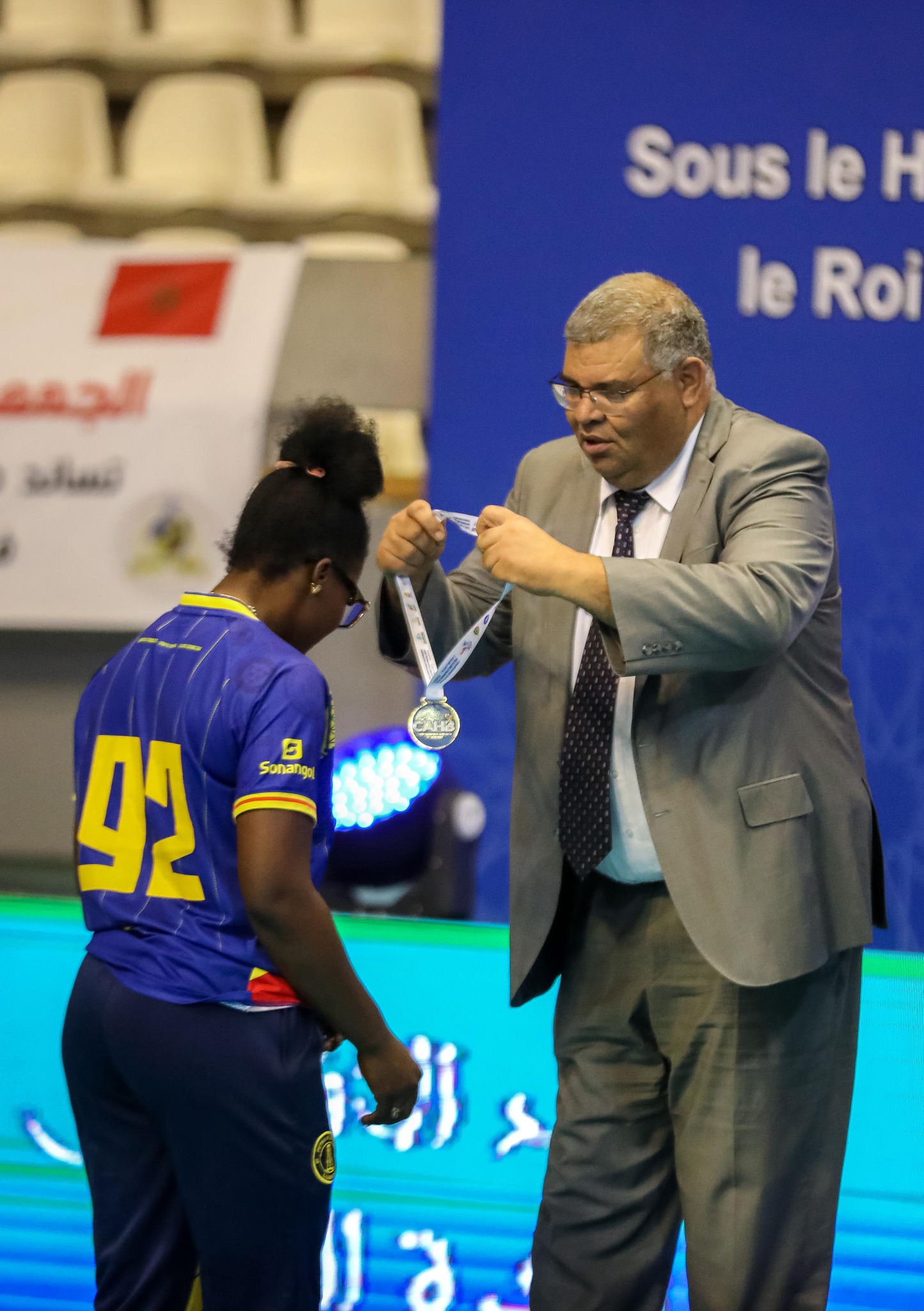 Confédération... - Confédération Africaine de Handball