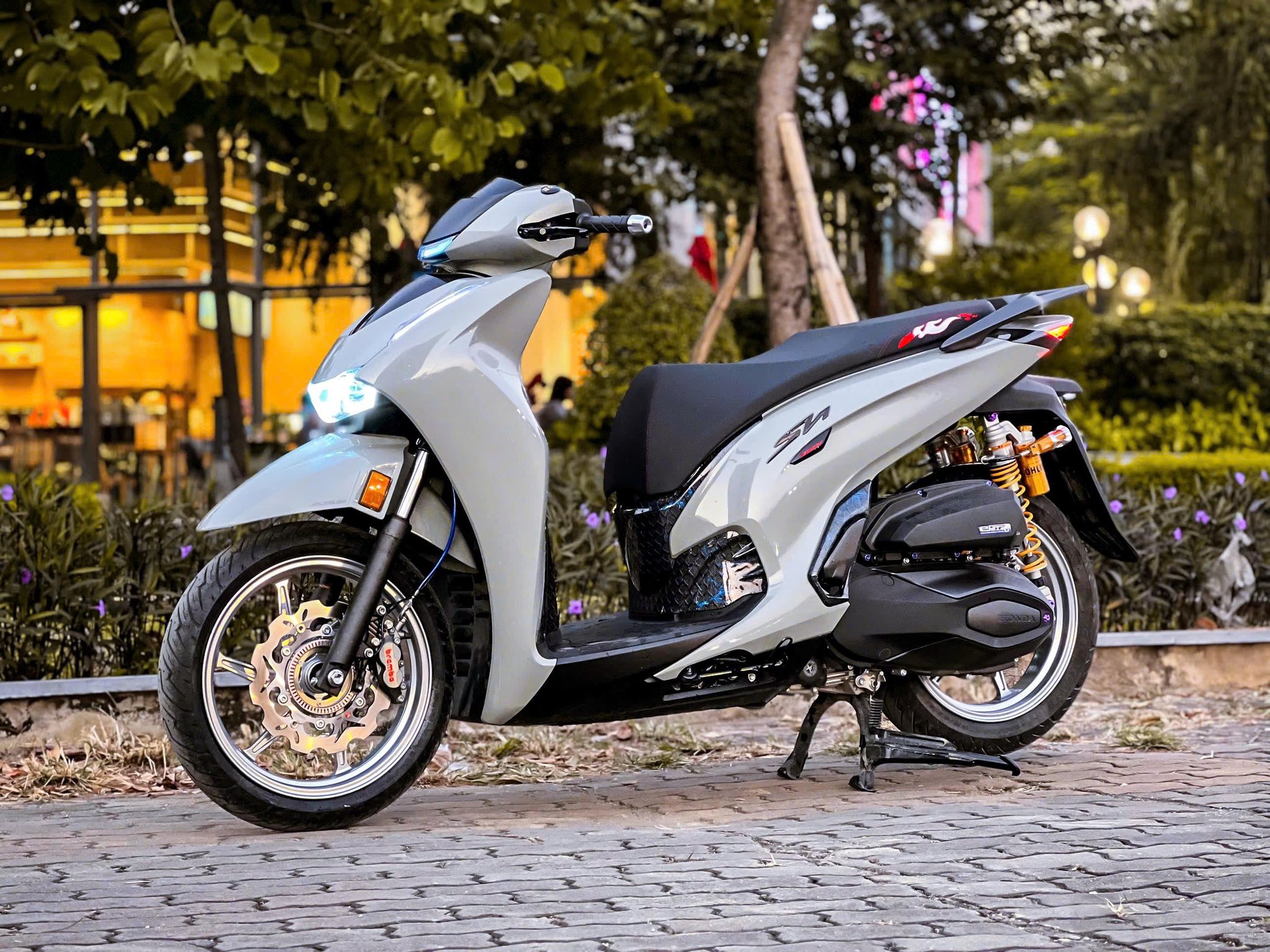 TŨN Racing - Mua Bán Xe Motor & Phụ Tùng Chính Hãng | Hà Đông