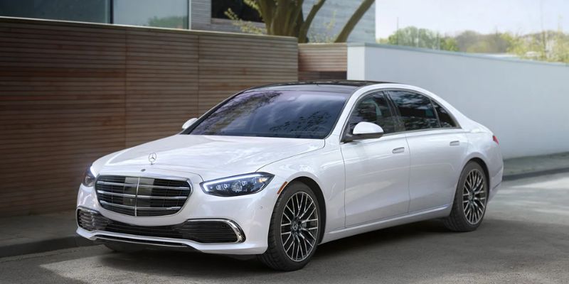 Critz, - 🖤 2025 S-Class Sedan: First-Class, Every Drive Flagship ...