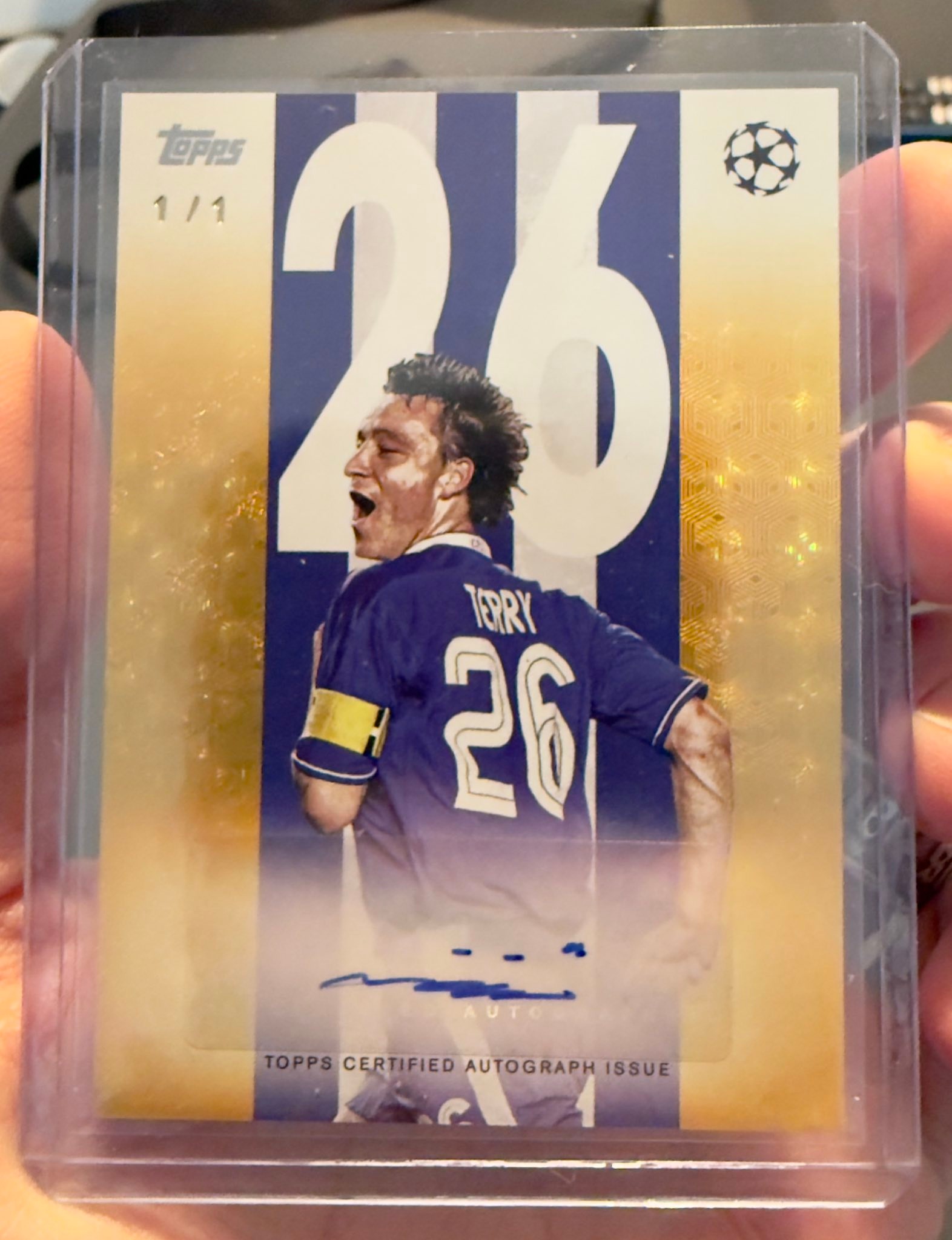 Anyone else pulled a legendary auto from the Topps UCC 25/26 set?