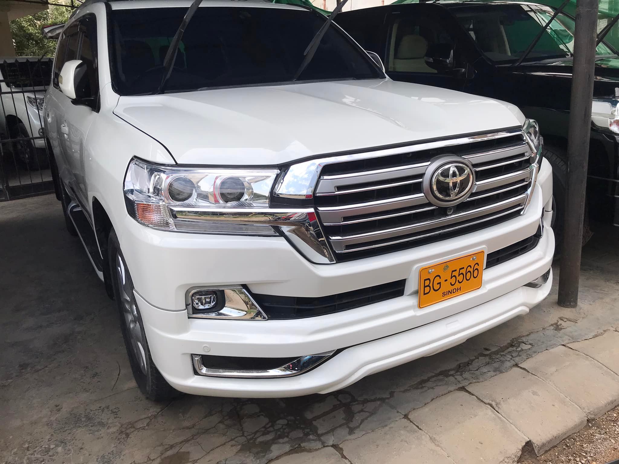 Rasheed AUTOS | Karachi