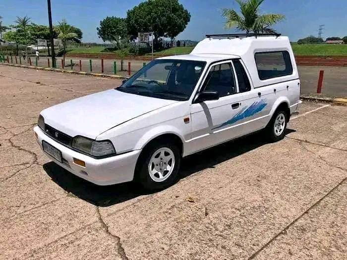 Mazda rustler bakkie