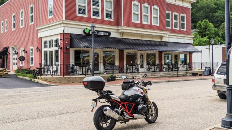 Blue Ridge Motorcycling... - Blue Ridge Motorcycling Magazine