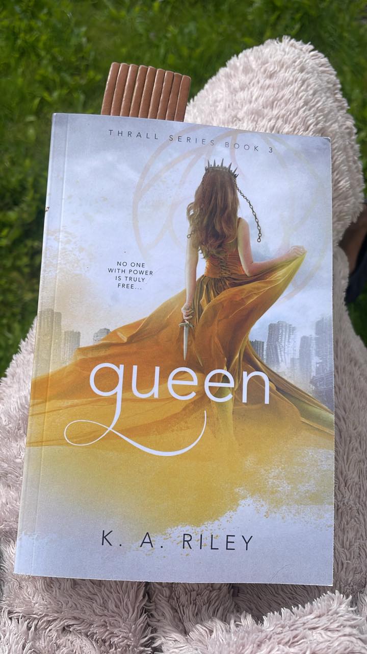 QUEEN By K.A. Riley - just to make it clear for anyone struggling🙂 ...