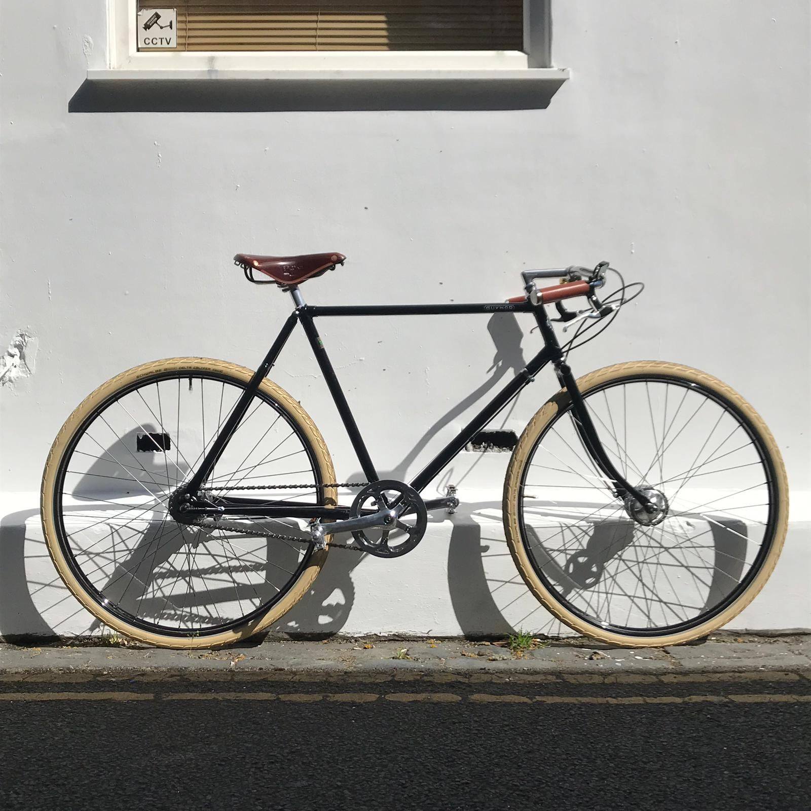 Evans Cycles - 😎#NewBikeDay || This gorgeous Pashley Cycles Guvnor has ...