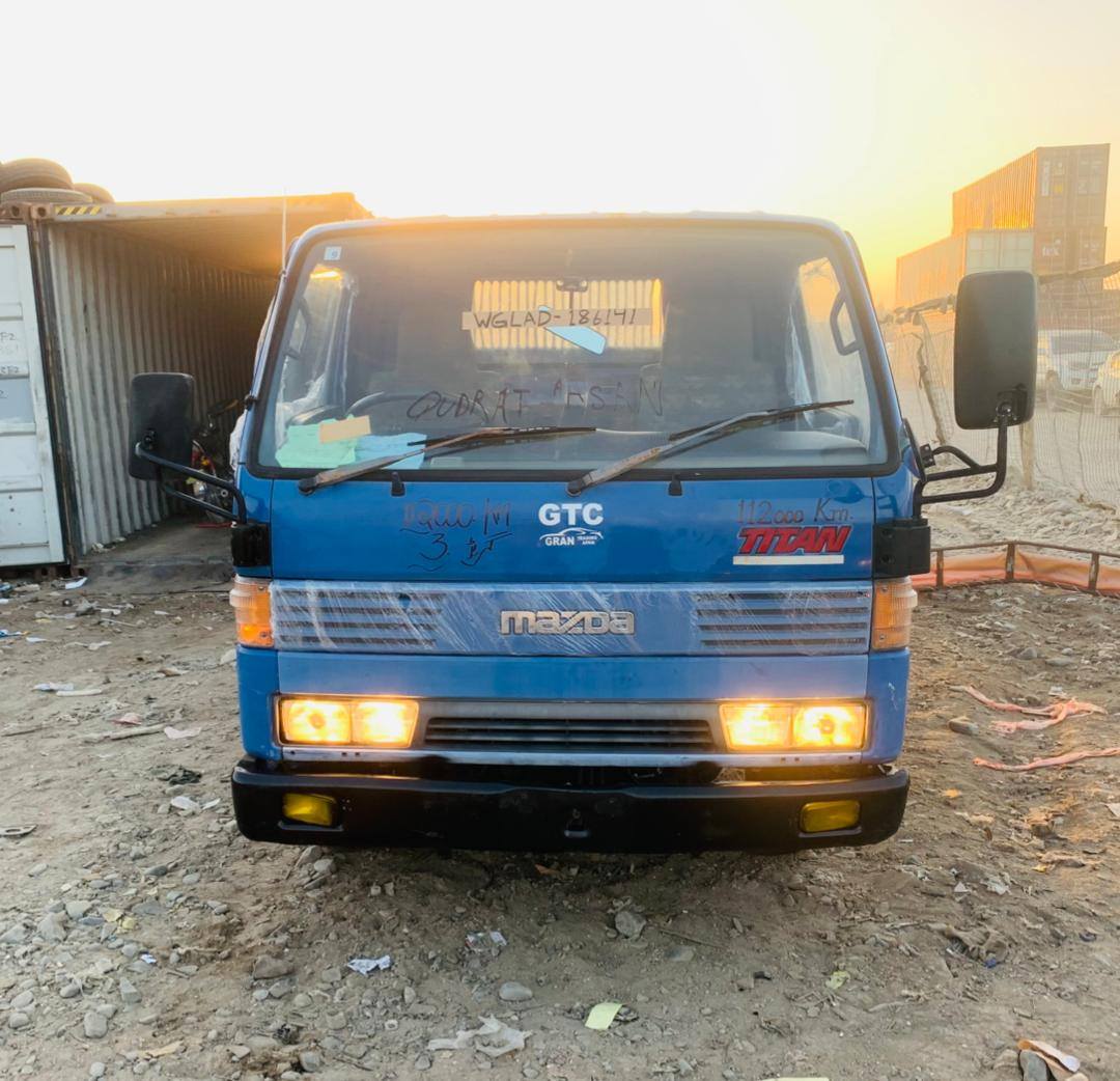 Mazda Titan 3500 3.Garde Model.1994) 💙👌🏻😀