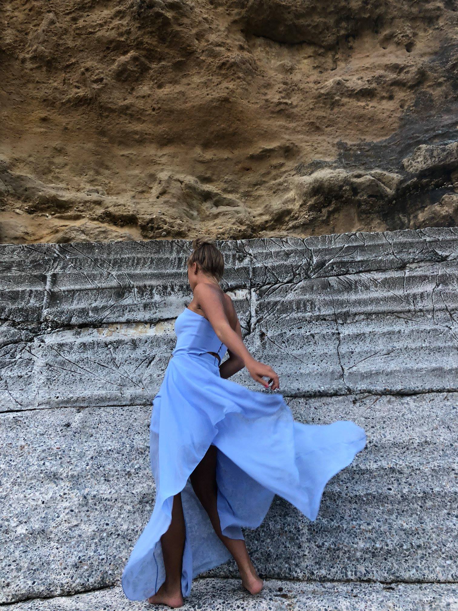 nude asymmetric draped neckline maxi dress from inthestyle Our bae @hannaschonberg is dancing around in the beautiful 'Strapless Asymmetrical Dress' 👗 Click the link below to shop the on SALE now! https://www.na-kd.com/en/trendyol/strapless-asymmetrical-maxi-dress-lila #nakdfashion Maxi length Sizing