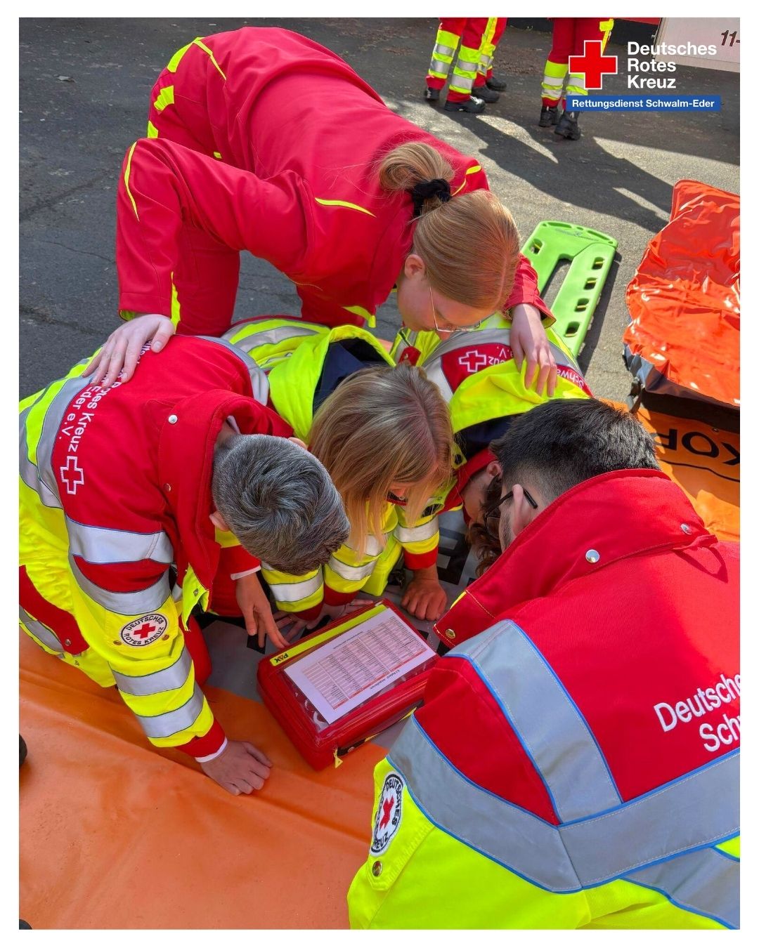 DRK... - DRK Rettungsdienst Schwalm-Eder gemeinnützige GmbH