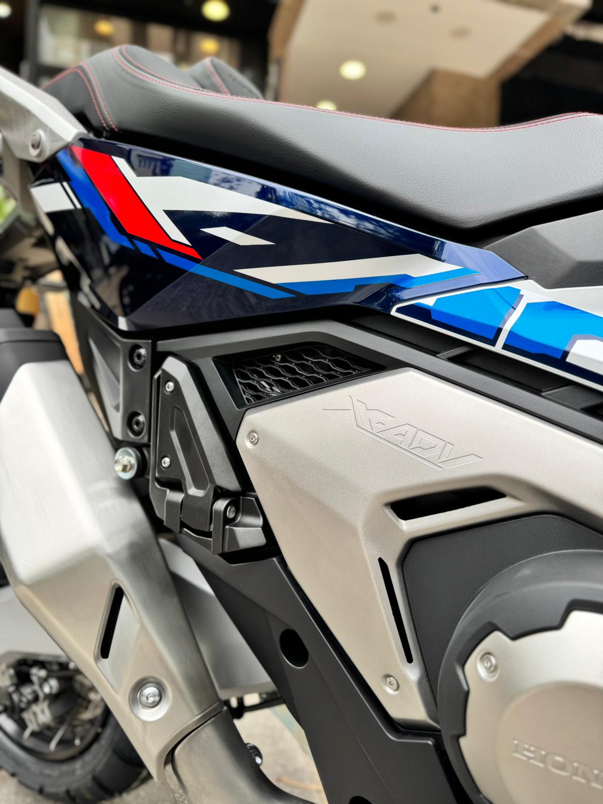 鐵騎網誌 iBike - Triumph 2020 Triple RS 765 細緻改良 超越本份 售價港幣十五萬餘，相當吸引！ http ...