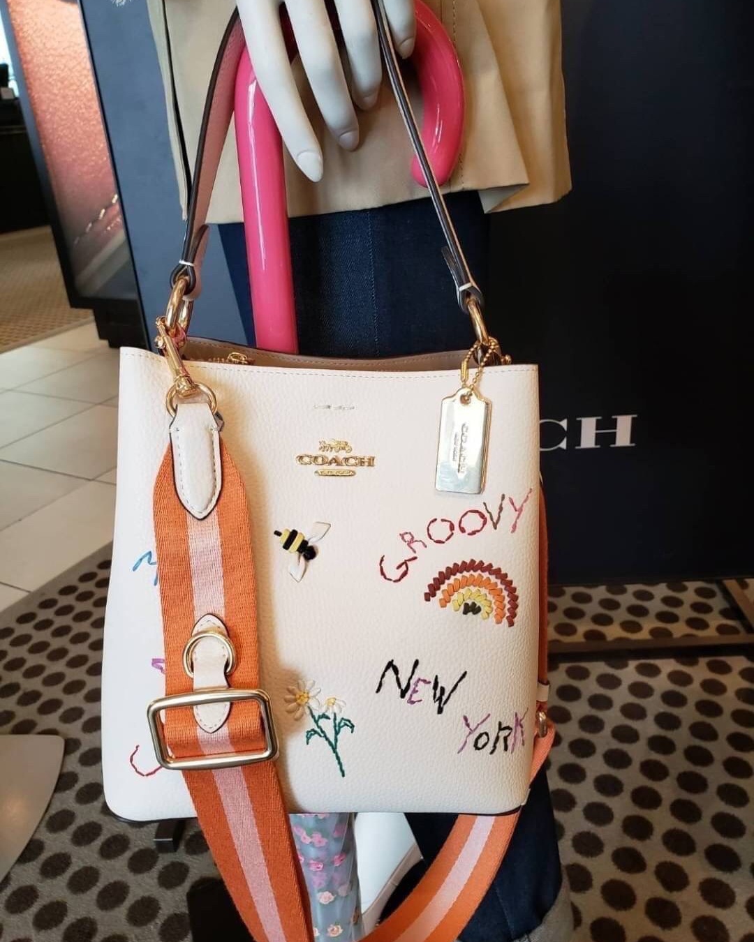 Coach Hamptons Patchwork Carryall Bag BN SMALL TOWN BUCKET BAG 