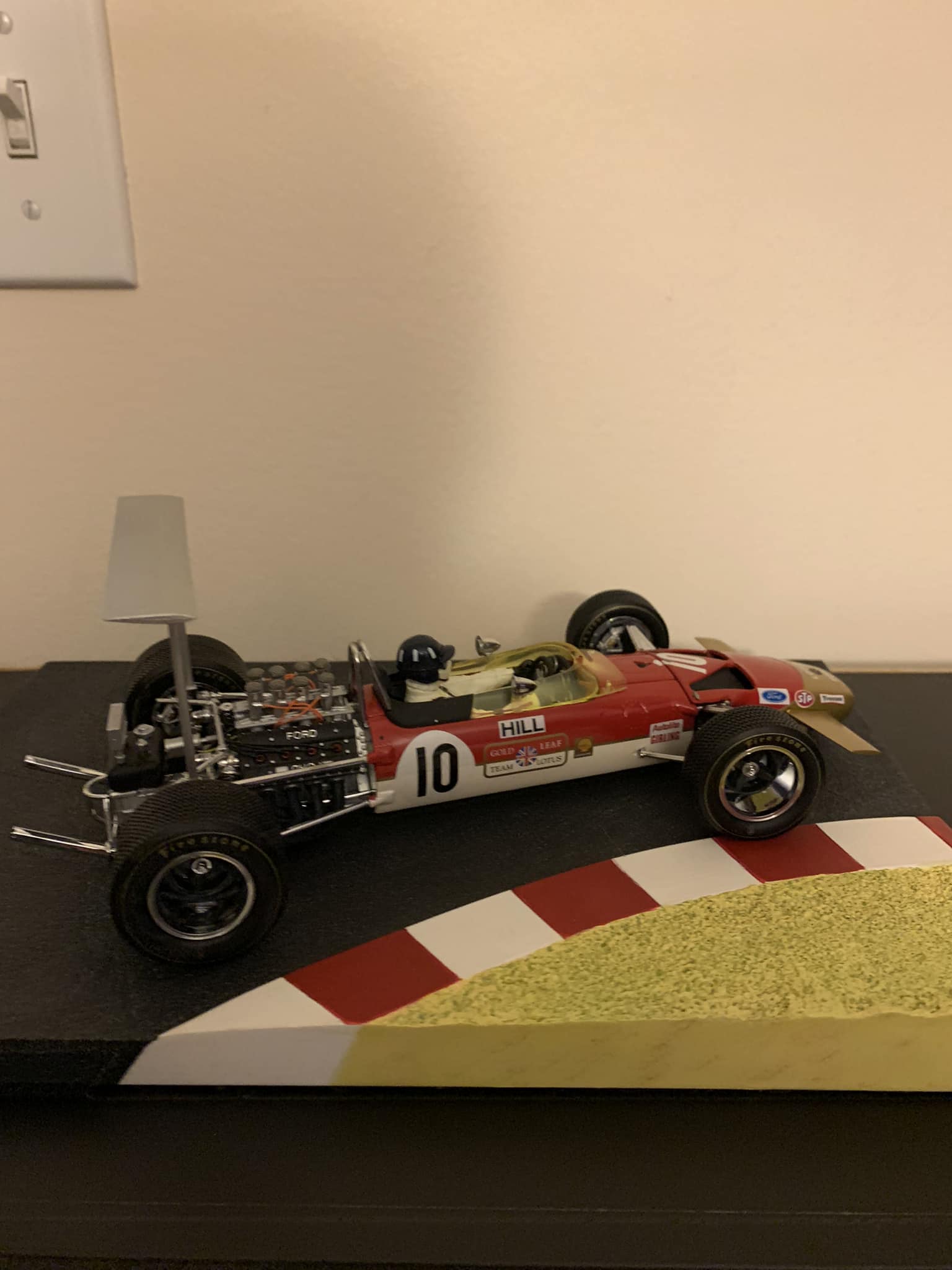 Graham Hill and the Lotus 49B: A moment of teamwork in 1968 Formula 1