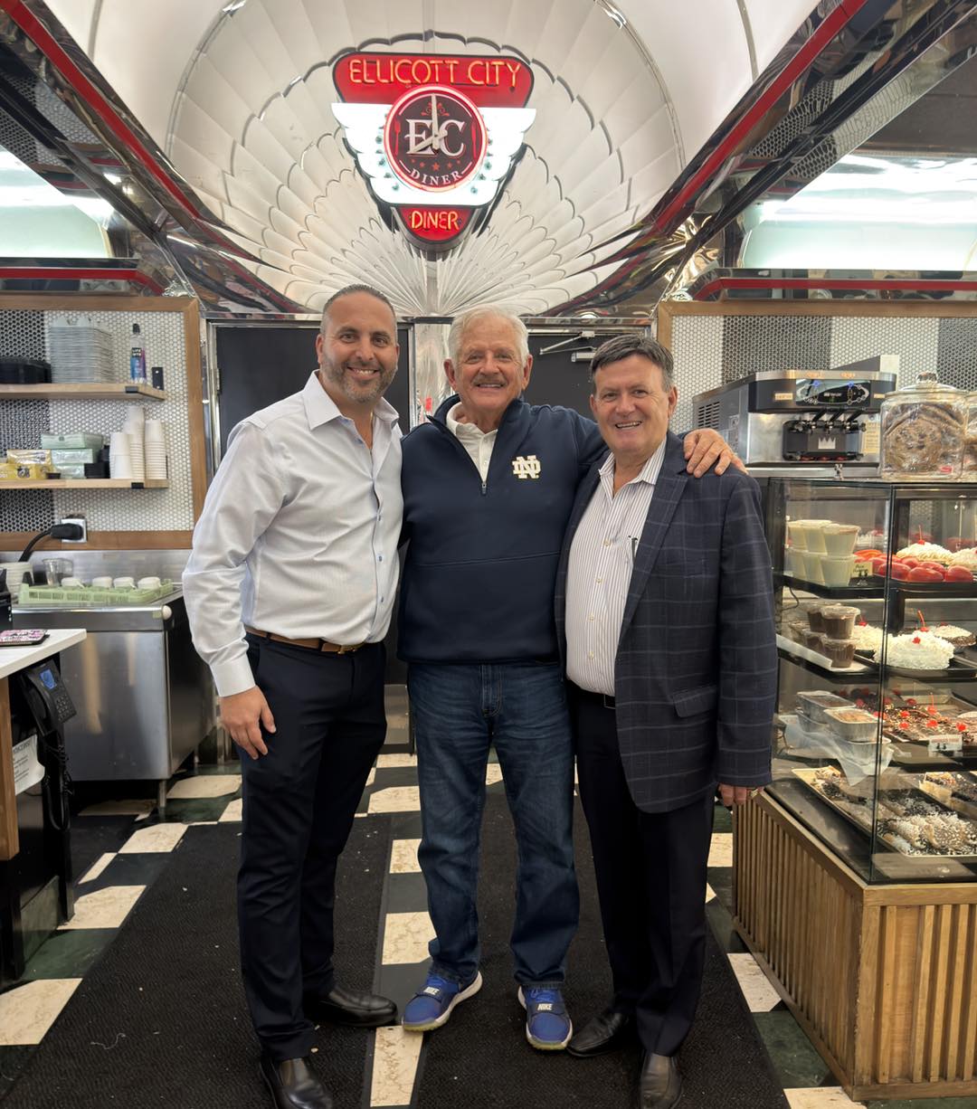 EC Diner - ⚾️ Baltimore legend in the building! Rick... | Facebook
