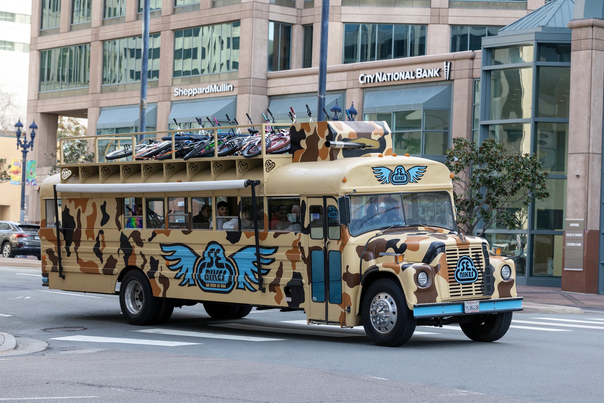 Imagine driving through the city and seeing the SE Big Bus with