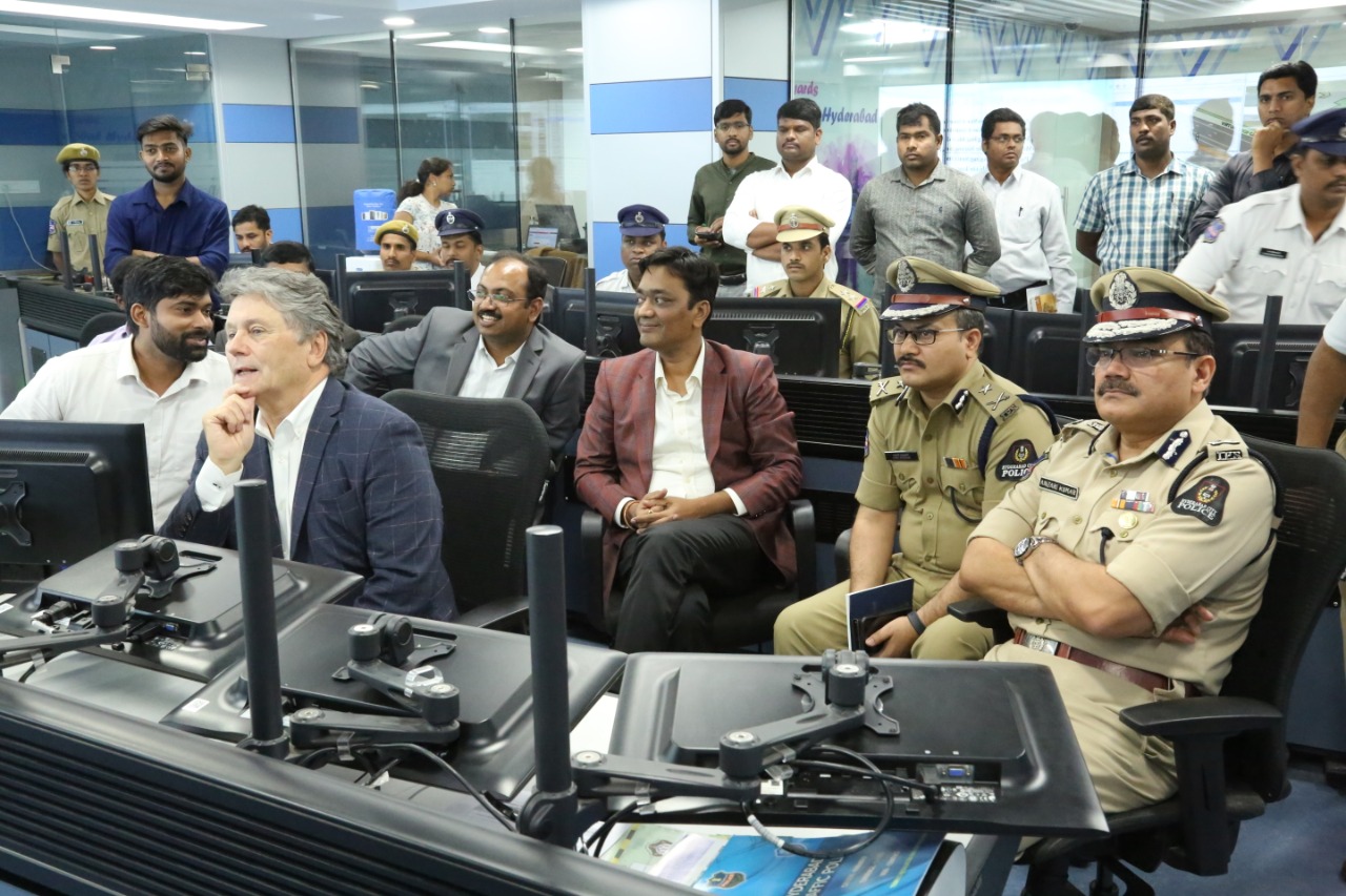 Today (28.11.2019)(1) Mr Scott... - Hyderabad City Police | Facebook