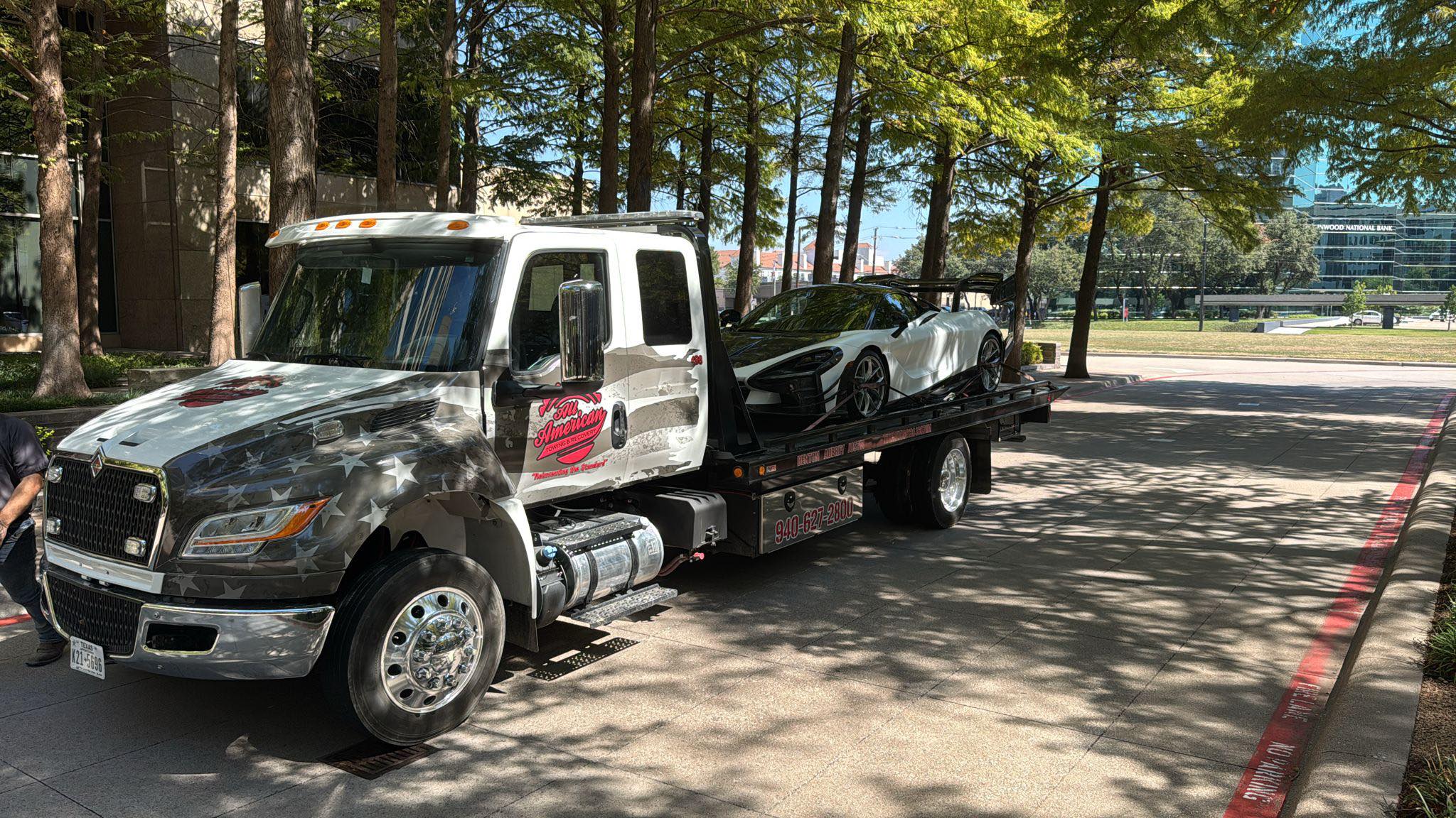 All - 🚨 JOIN OUR TEAM 🚨 We’re now hiring flatbed and wheel-lift ...