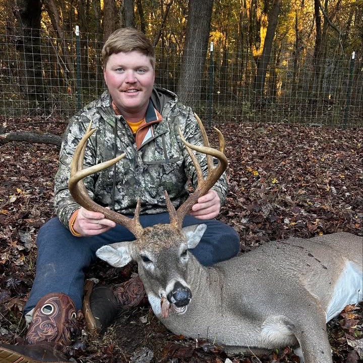 Carolina - Here's Dylan Ridenhour with a nice Chatham County buck ...