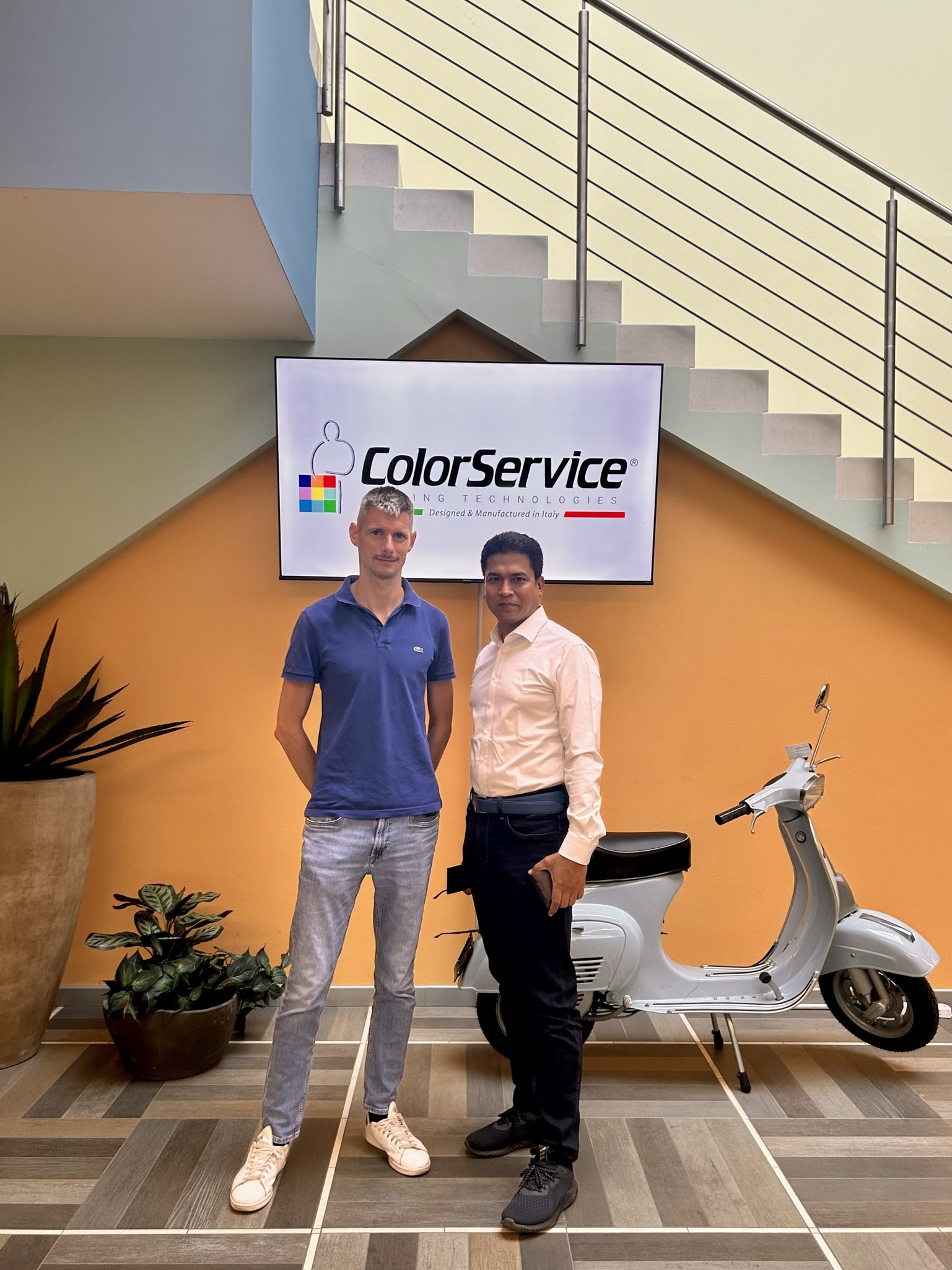 We were pleased to welcome our agent... - COLORSERVICE SRL | Facebook