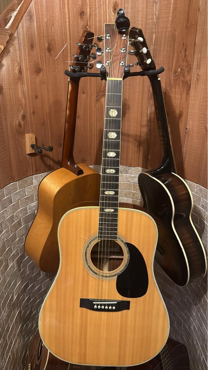 Info on 1974 Suzuki J-200 guitar