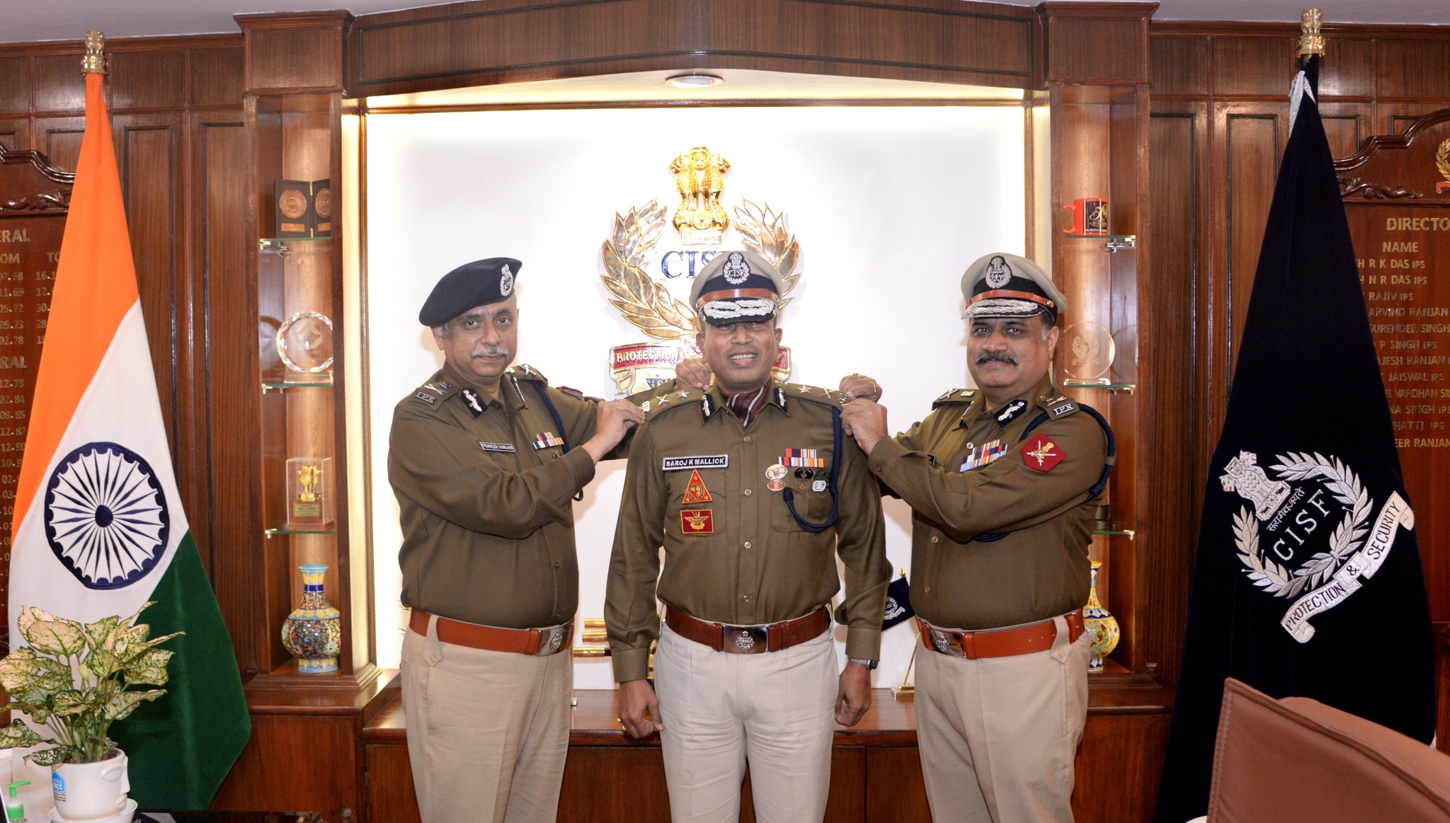 Central - Pipping Ceremony to the rank of Inspector General. A pipping ...