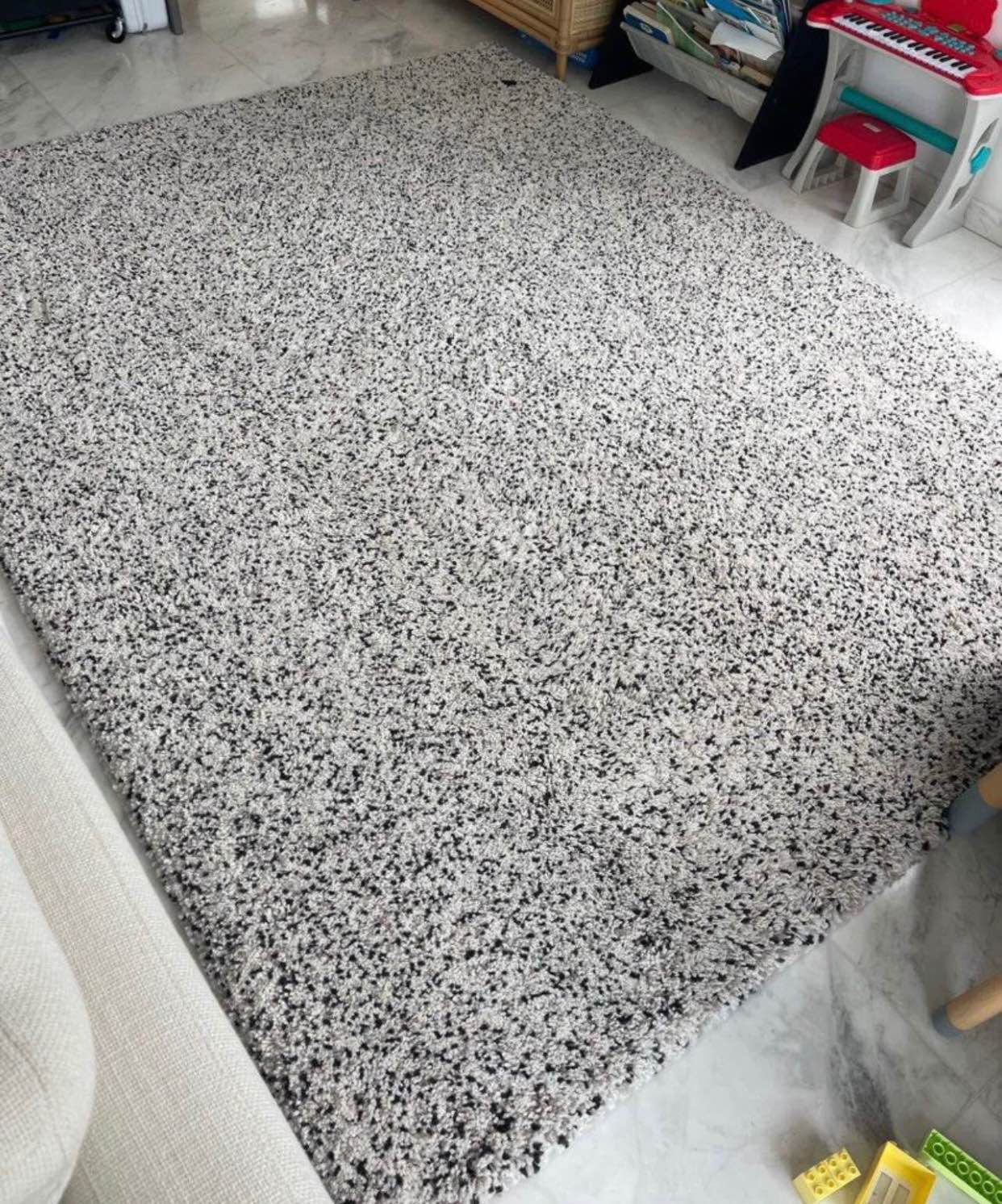 Ikea Vindum Rug 270 x 200 cm 550 QR LAAAAAAST I will not reply