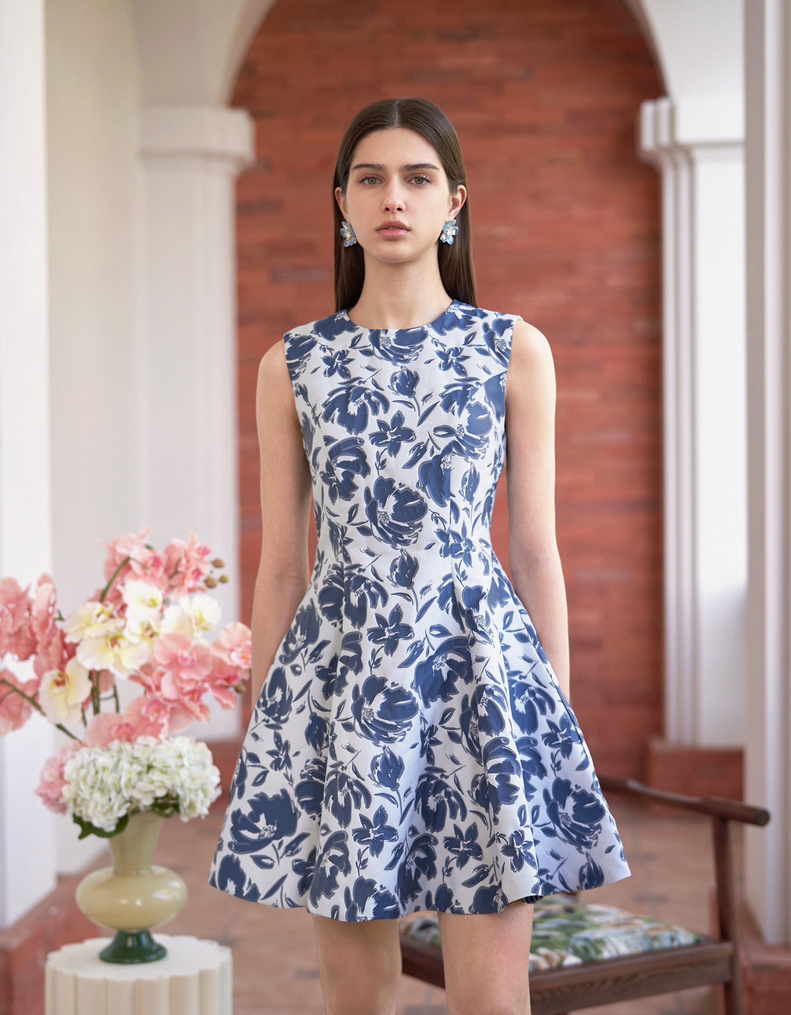 saturday club dress added a new photo Womens dresses Size:12 W Best Wedding Dress Style For Plus Size Y2K White Backless Halter