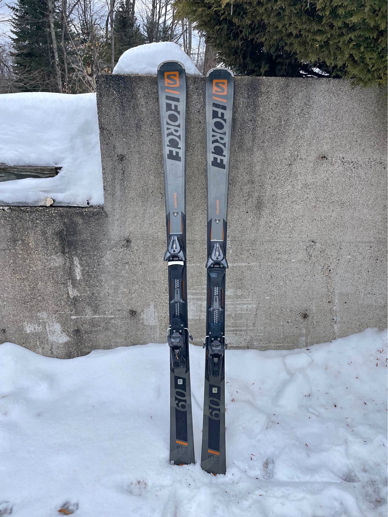 salomon force 9 skis for sale S/Force 2020 w/ Salomon Z10 GW Demo Bindings  Salomon S/Force 9 Skis -