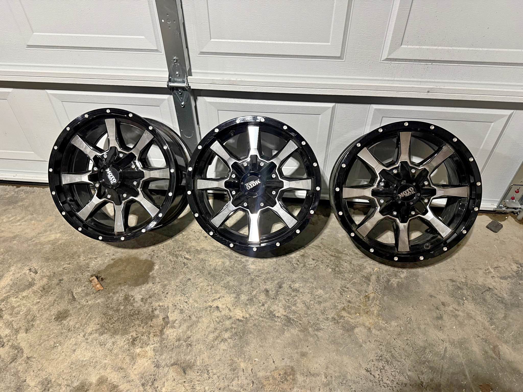 17x8 Motto Metal wheels - Car Wheels, Tires & Parts - Macomb, Missouri ...