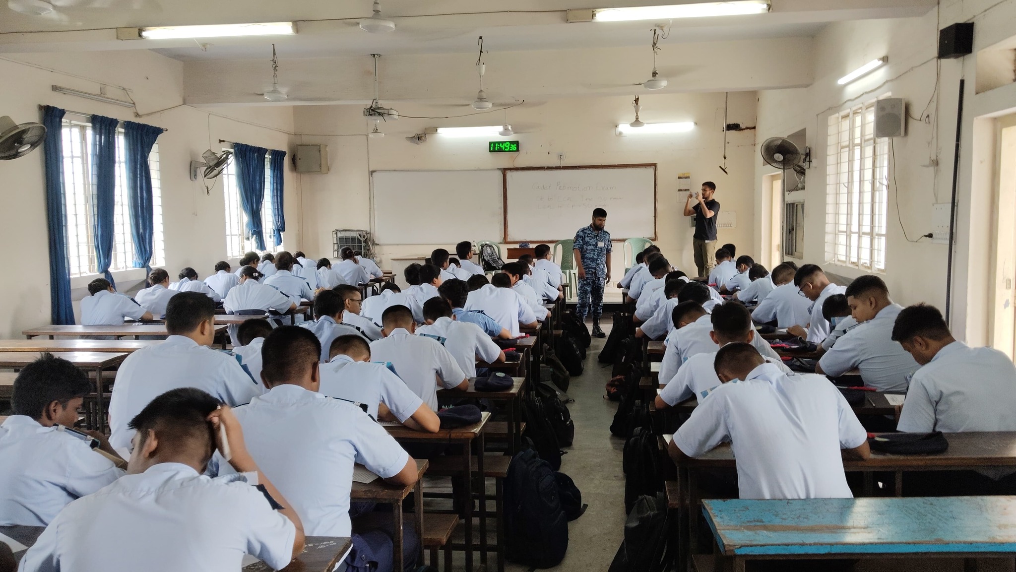 BNCC Air Wing-Birshrestha Munshi Abdur Rouf Public College Contingent ...