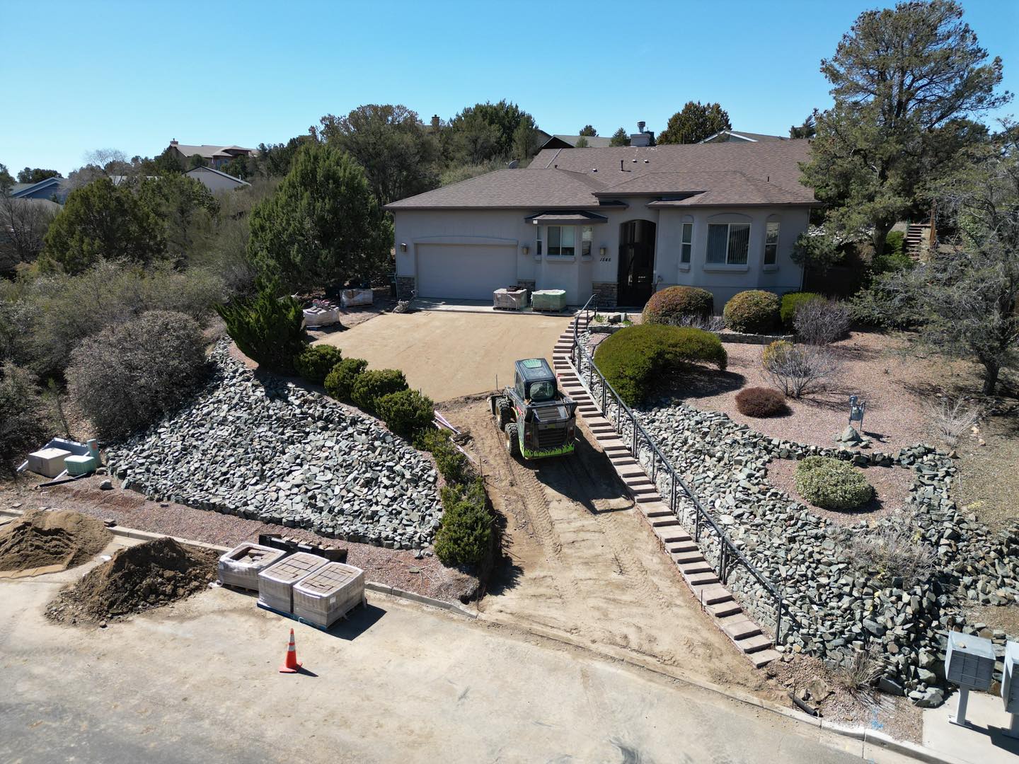 Arizona Modern Landscapes... - Arizona Modern Landscapes LLC
