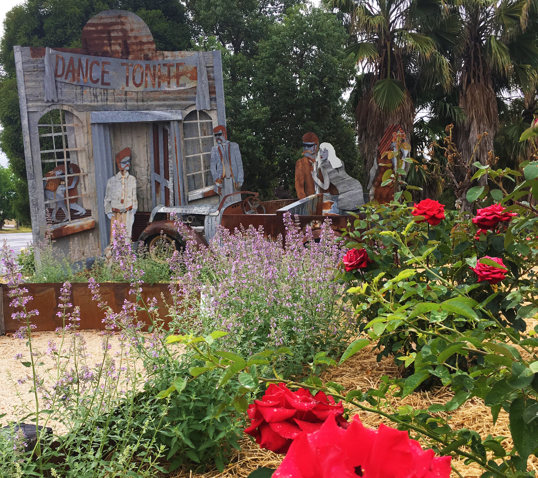 Riverina Outdoor Art Trail - Dance Hall Tonight by Stuart Spragg | Facebook