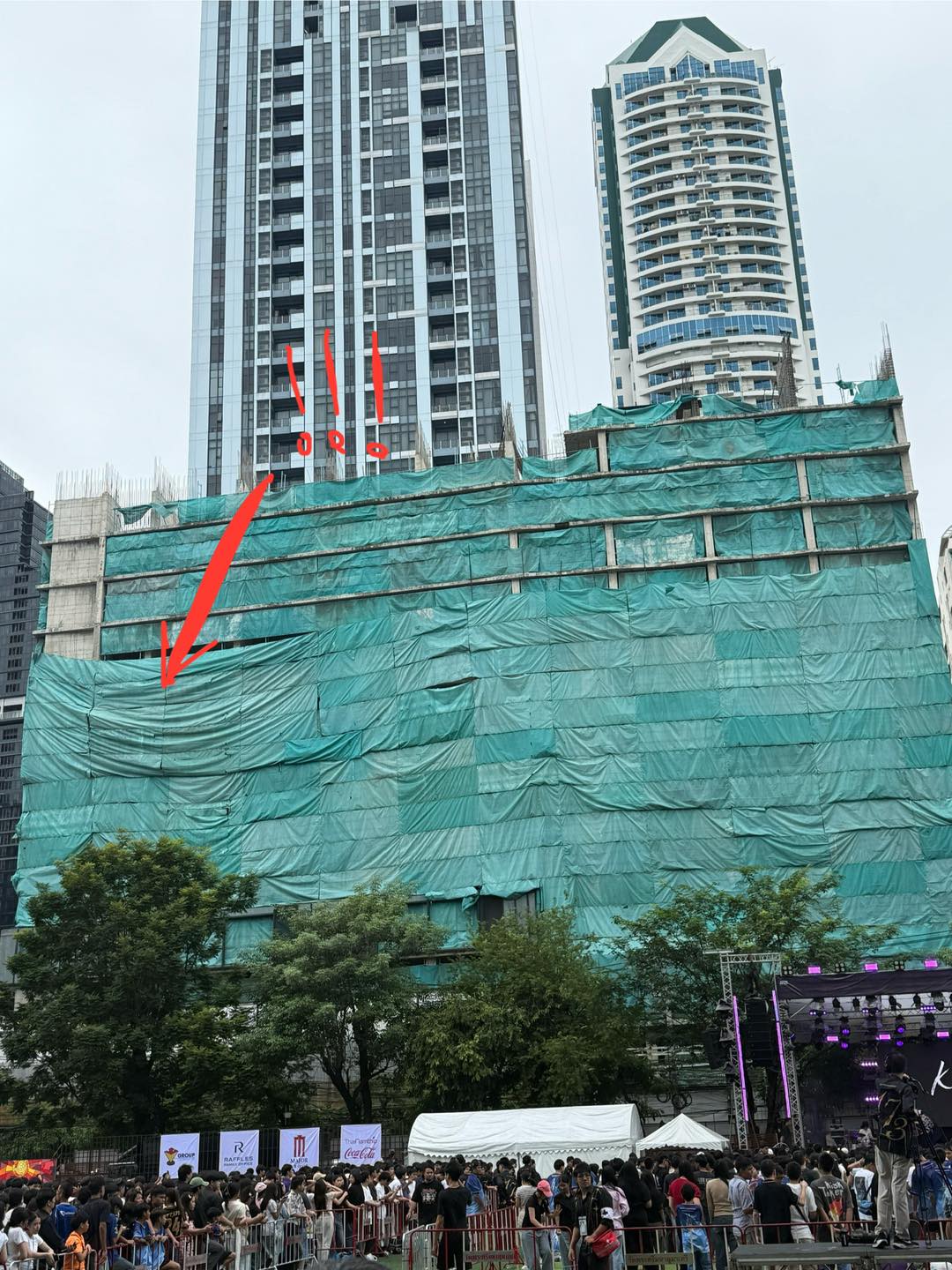 Why - ฝากทาง #แสนสิริ แวะมาดู protection ของตึก The Line Sathorn หน่อย ...