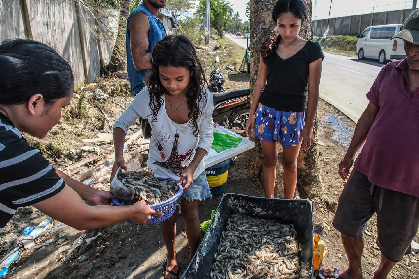 SunStar - Residents of Barangay Owak, Asturias took the opportunity to ...