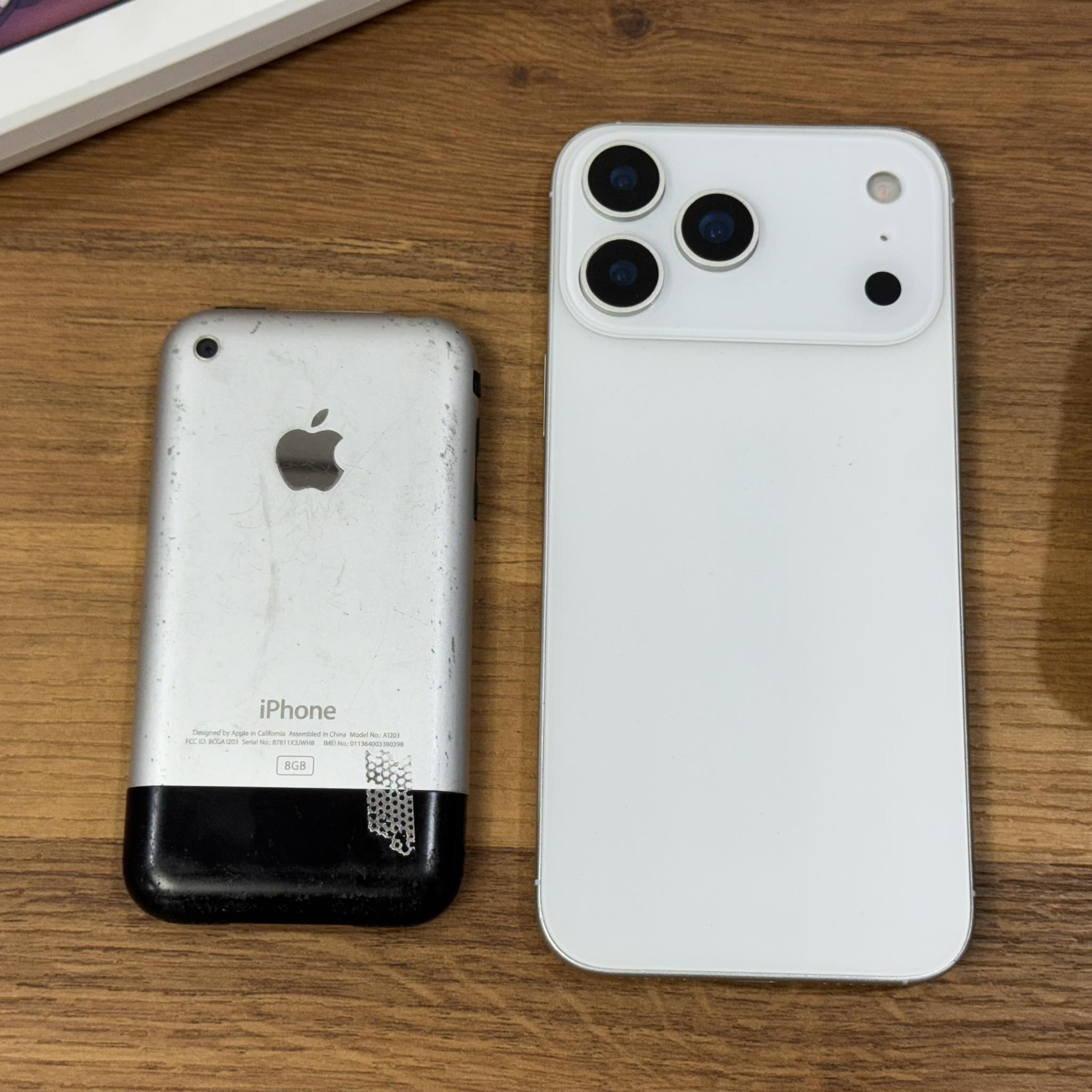 iPhone 1 vs iPhone 17 Pro Max