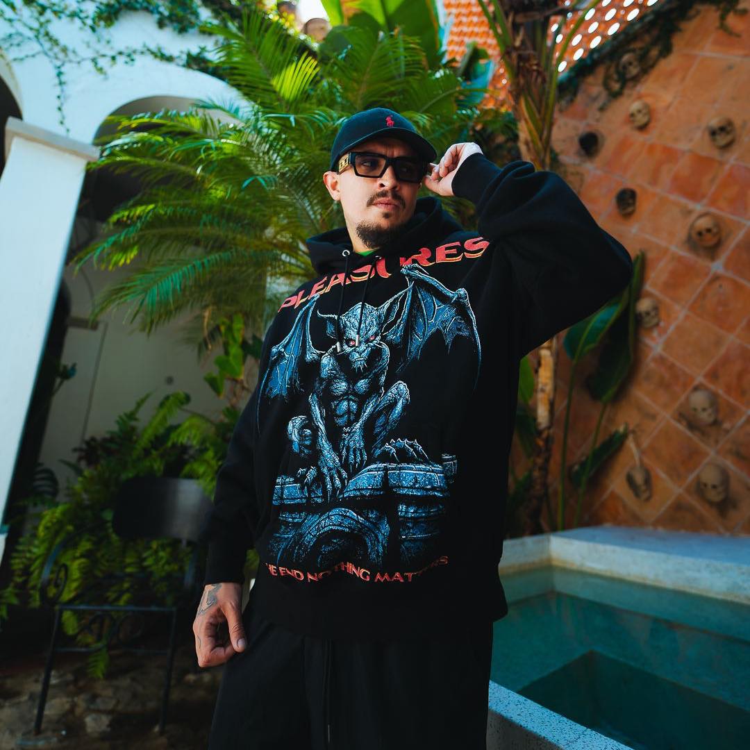 Ayer por primera vez tocamos en vivo las rolas de Faruz vs Proof. No ...
