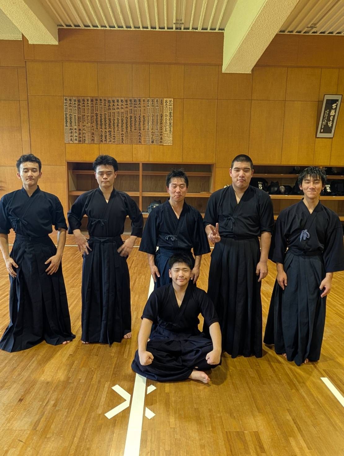 活動歴および当時の関連ビジュアル記録
