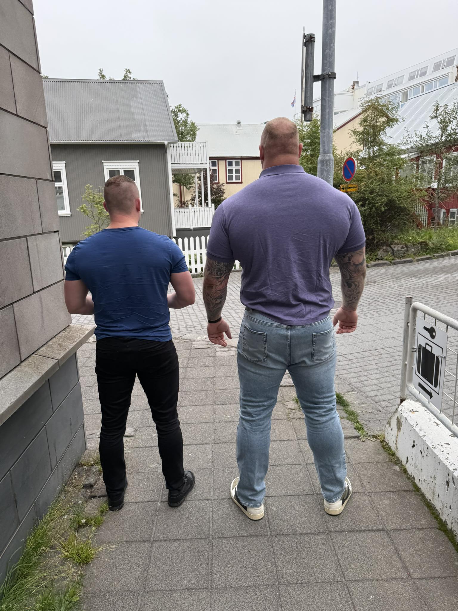 100kg vs 200kg