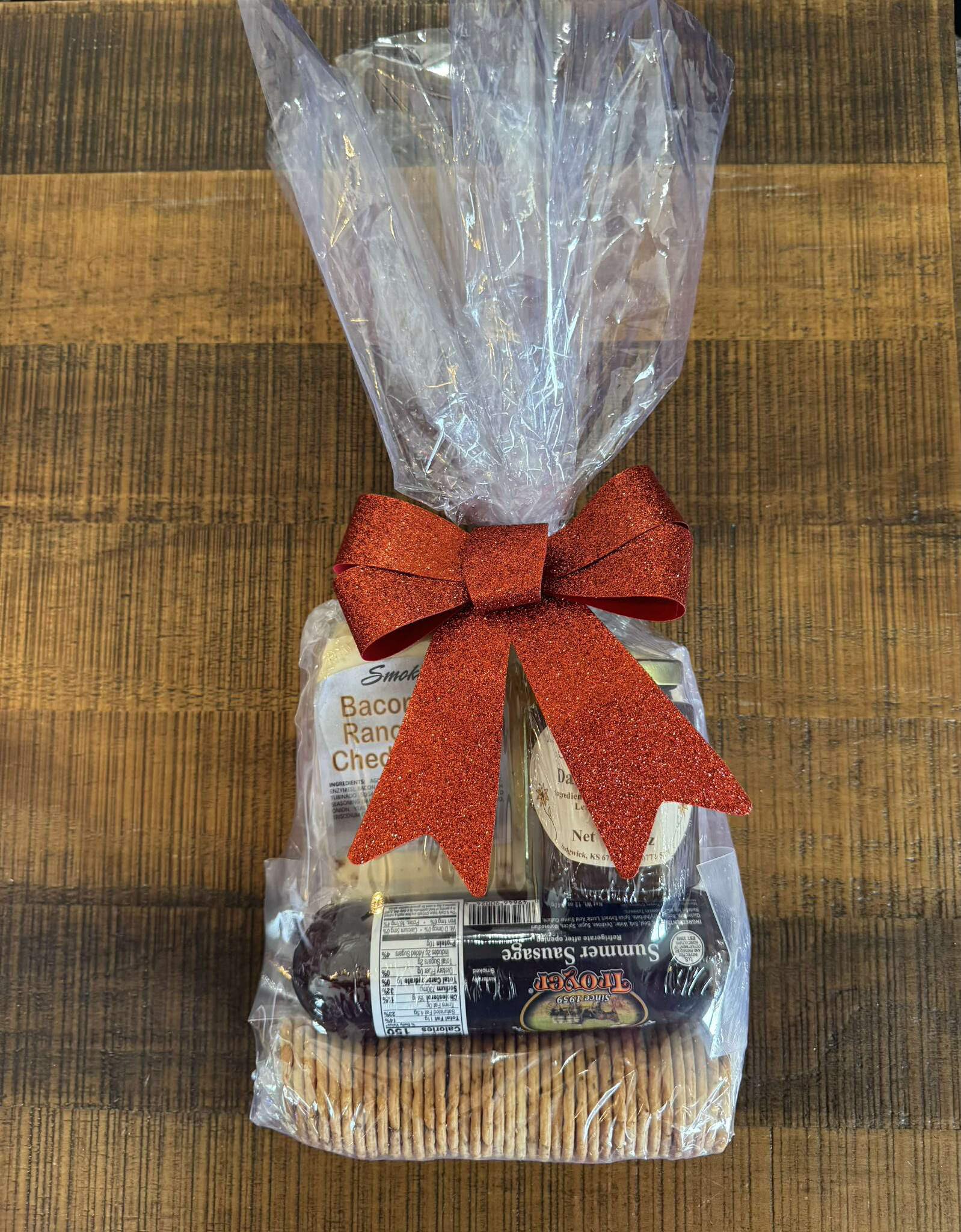 🎄 WOW, Fairlawn Plaza! 🎄 Our... - Stumpy's Cheese and More | Facebook