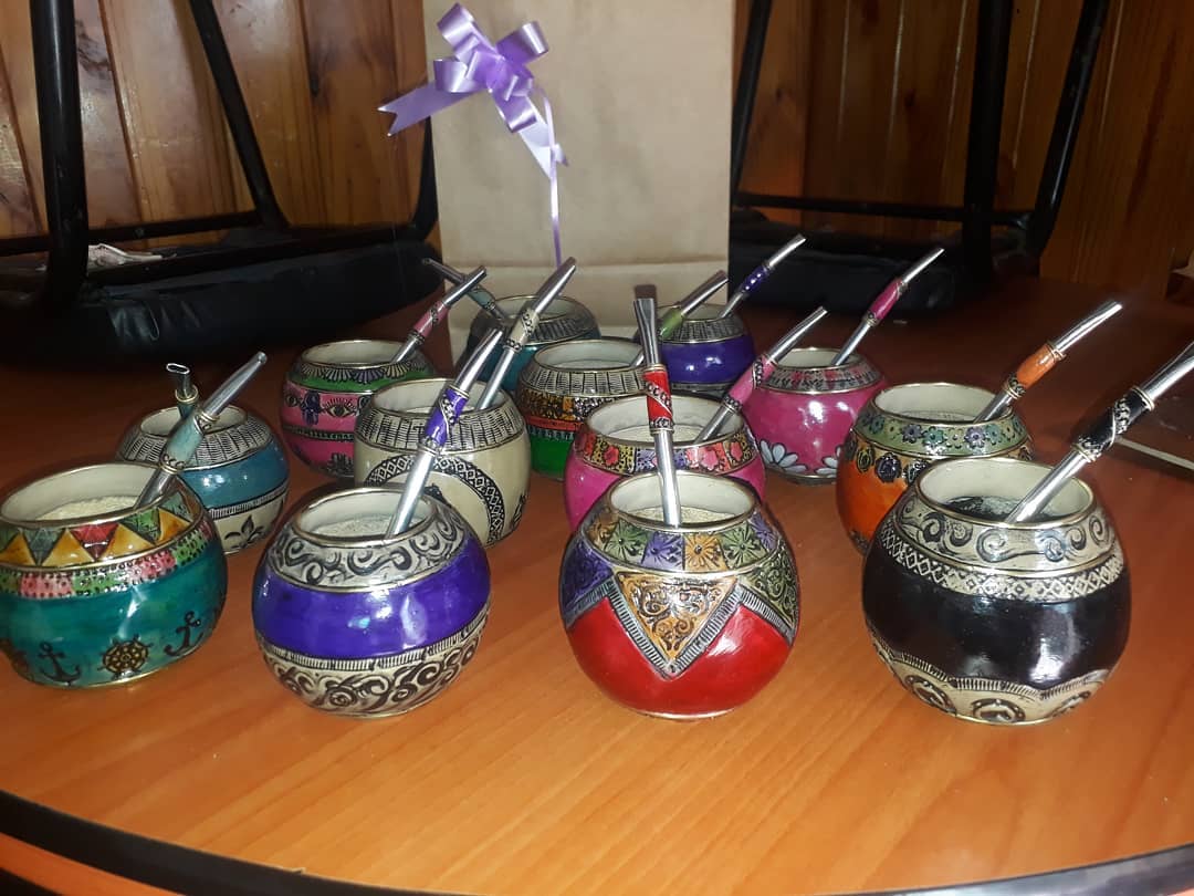 Mates artesanales.
