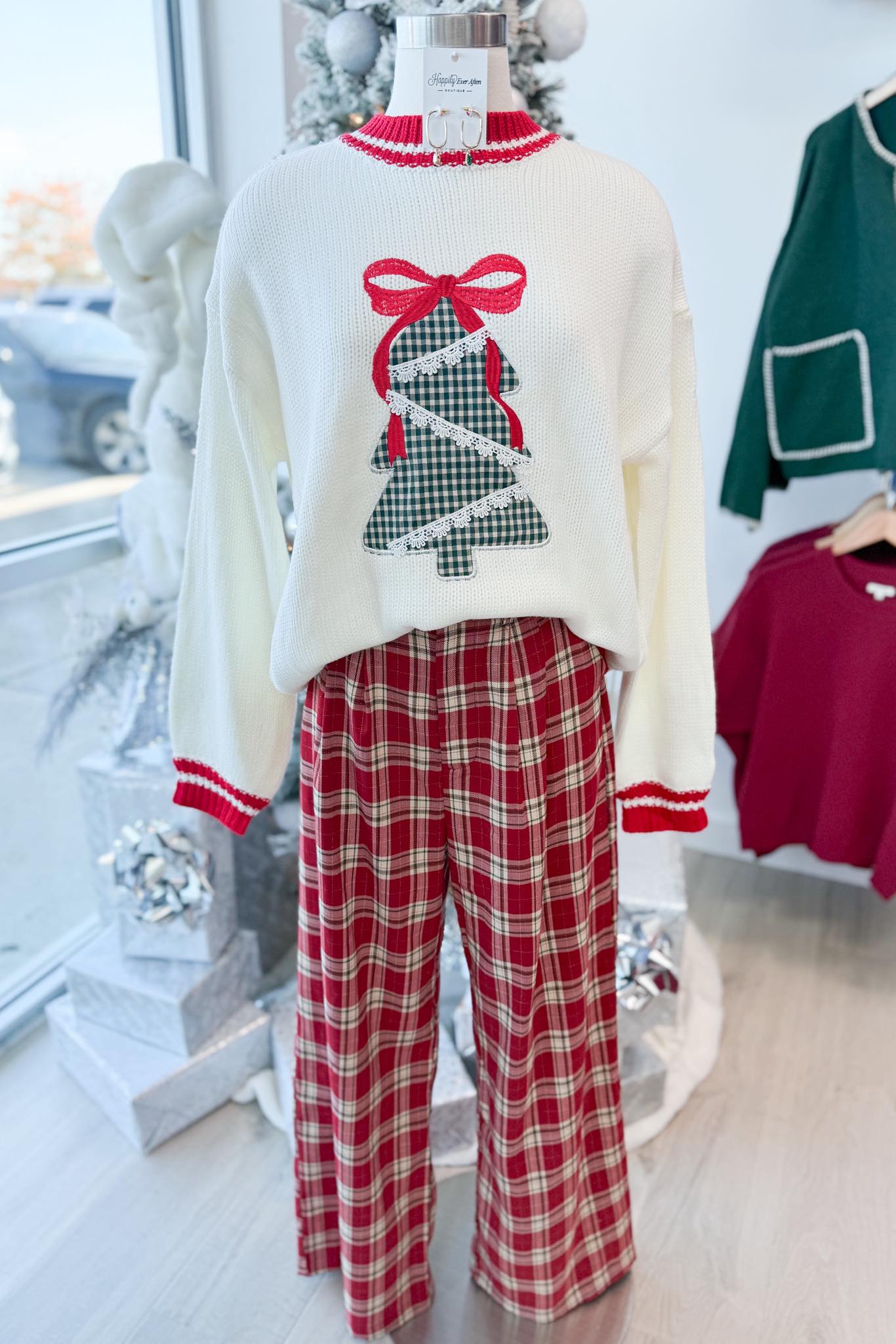 christmas plaid dress pants Let's clear this up real quick — these are NOT pajamas. 😌🎄 These festive are true slacks with a holiday twist, perfect for work, events, or gatherings. Store Color:Ivory/Lilac
