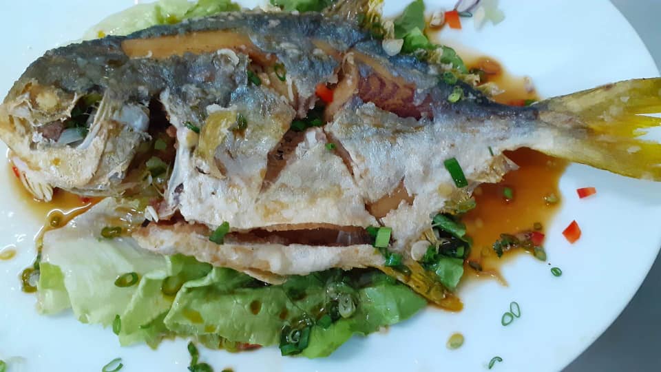 滬小園 - 我哋嘅大廚又有新搞作啦— 煎封䱽魚🐟😋每日限量5條咋！仲唔快啲嚟試吓～ | Facebook