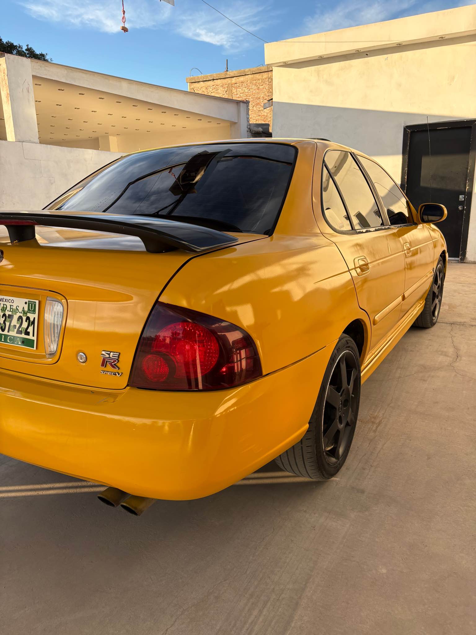 Nisan Sentra SEr SpecV 2005 Estándar (6ta+R) Motor 💯 Suspensión bien ...