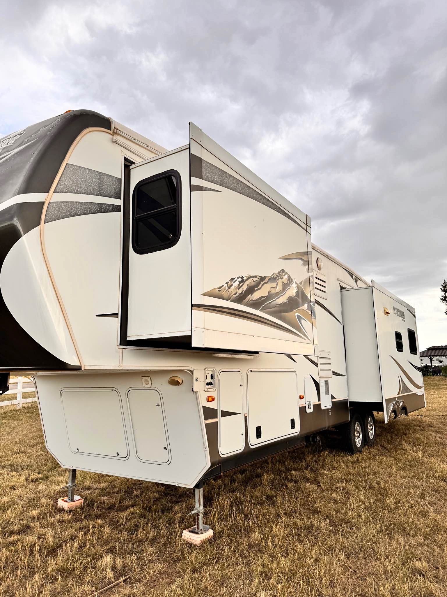 2013 Keystone Montana Mountaineer - RVs & Campers - Strasburg, Colorado ...