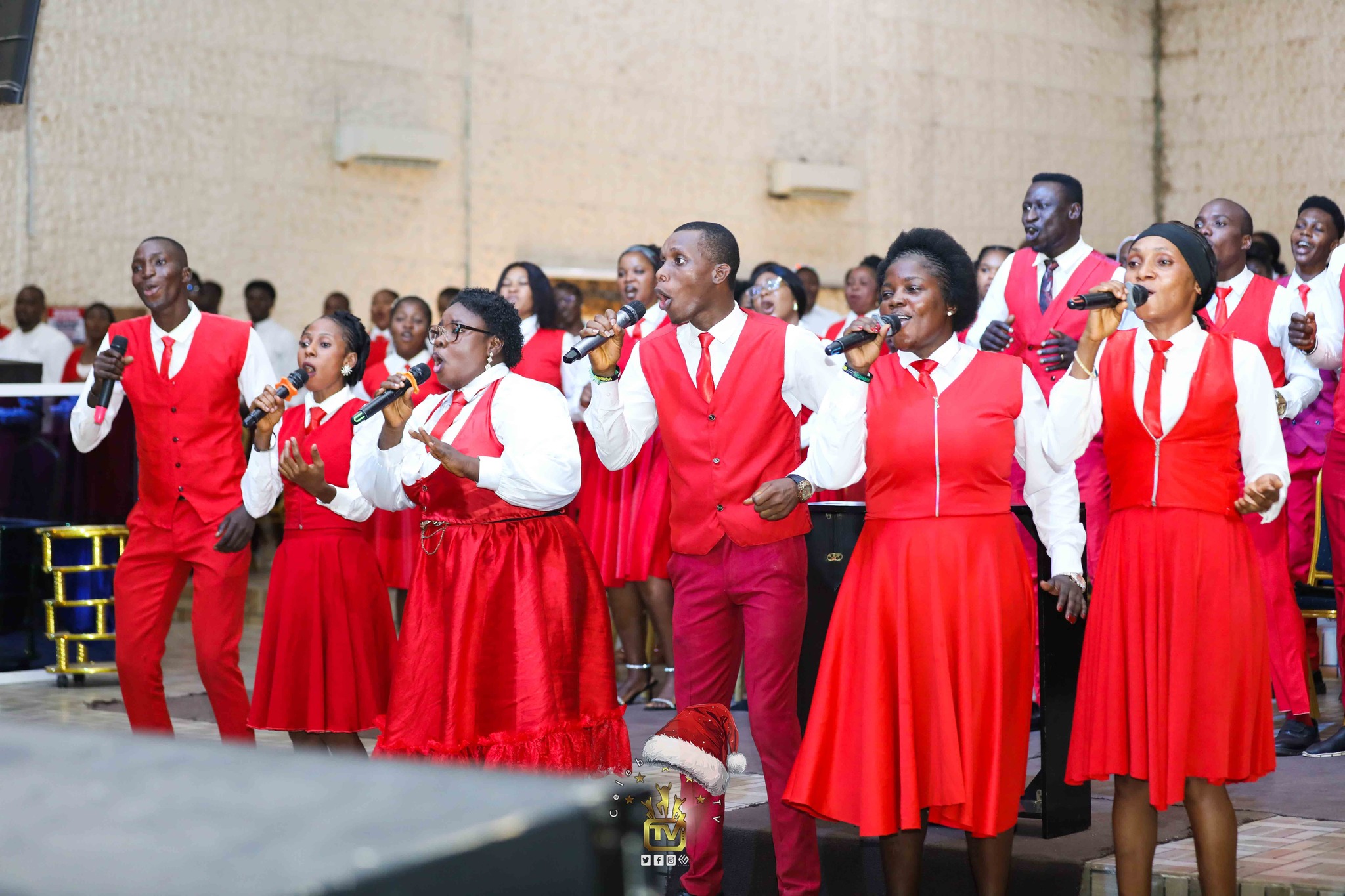 christmas carol dress code for ladies 🎄🎁CHRISTMAS Service || Apostle Johnson & Dr. Lizzy Suleman || 20th Dec., 2025 #ChristmasCarolService #ApostleJohnsonSuleman #20thDec2025 season:Fall 2024