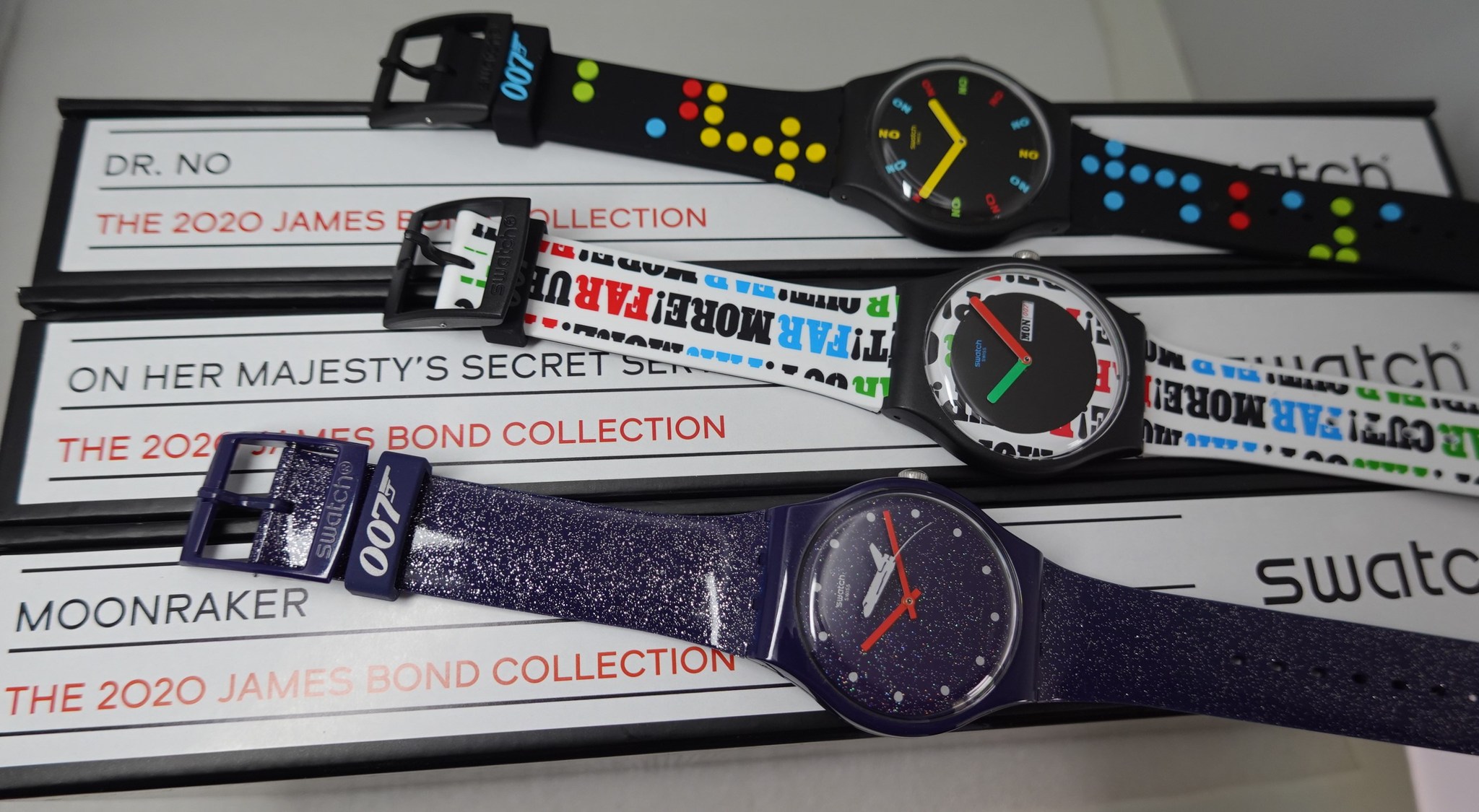 Limited edition swatch 007 villain collection