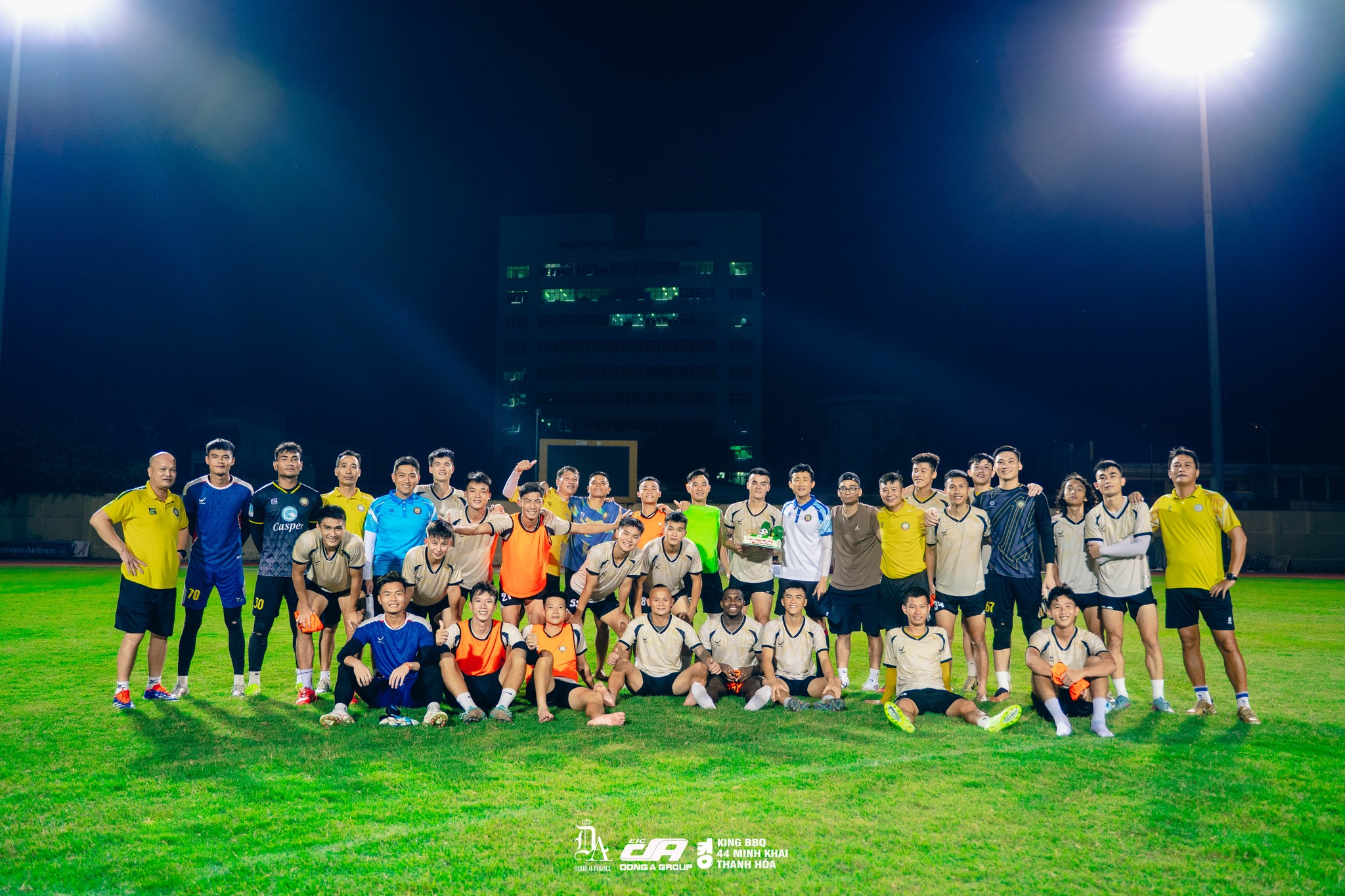 Dong A Thanh Hoa Football... - Dong A Thanh Hoa Football Club