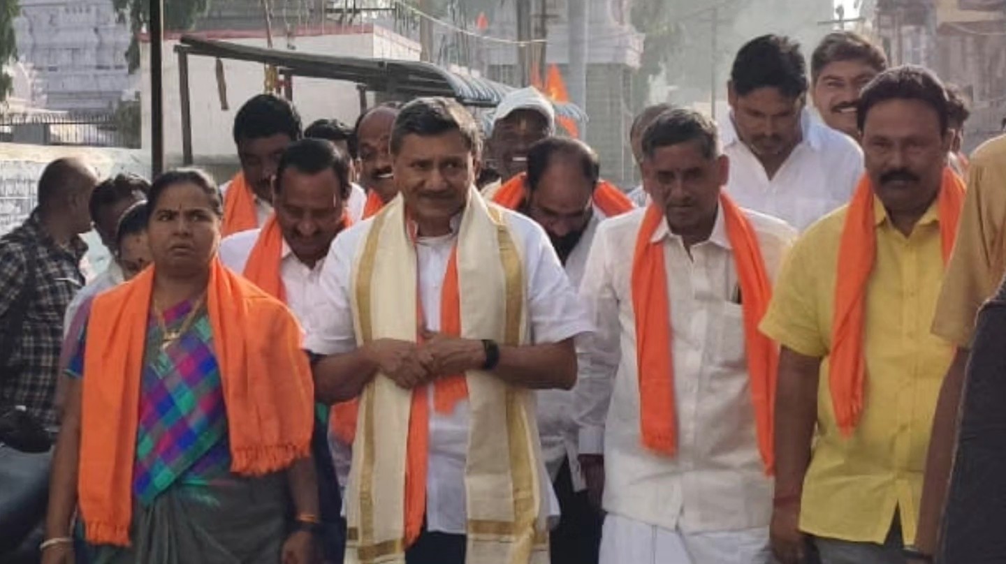 Mandra Sivananda Reddy