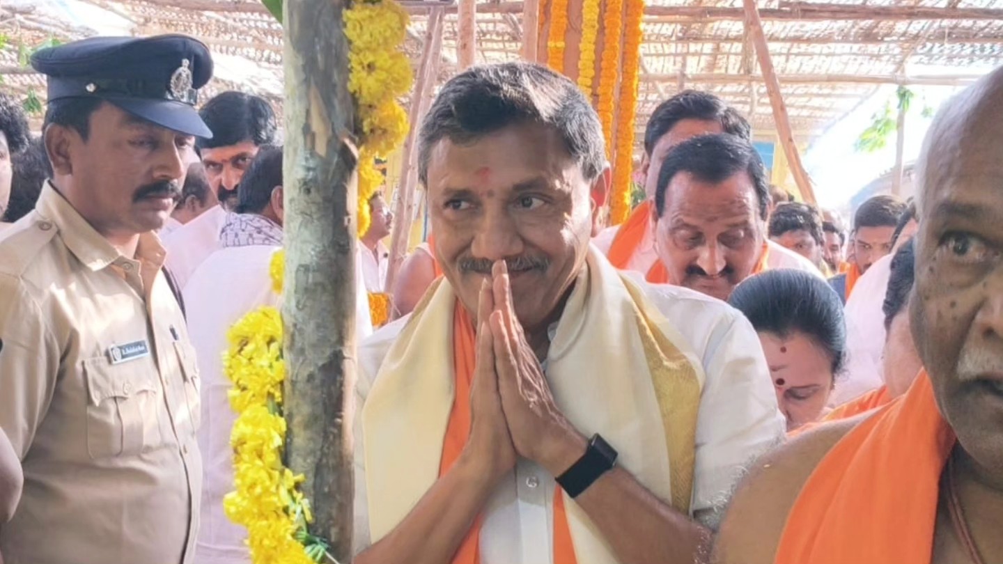 Mandra Sivananda Reddy