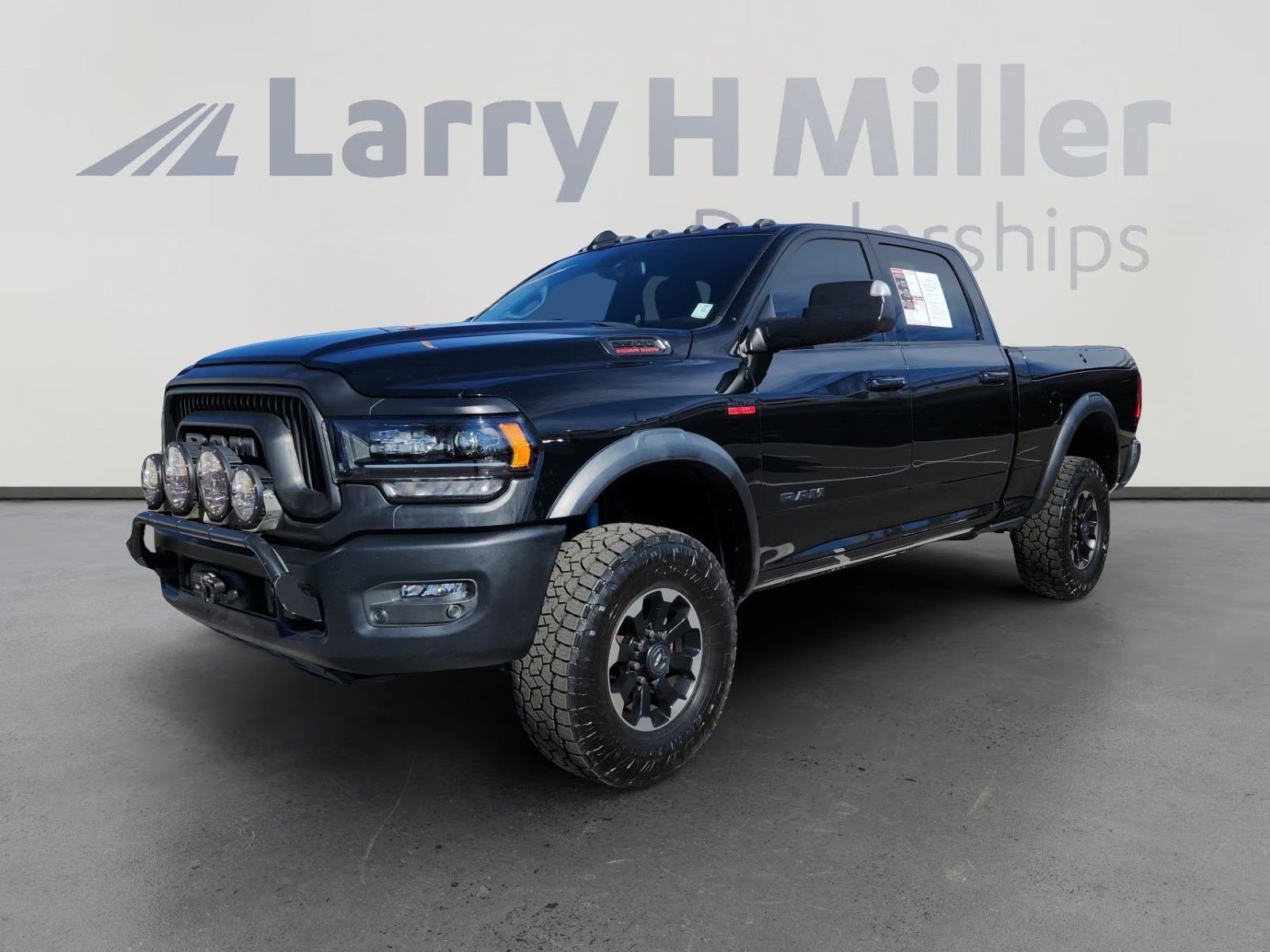 Larry H. Miller Chrysler Dodge Ram Fiat Denver | Denver CO