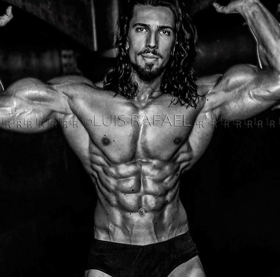 IFBB Pro Bogy Yordanov